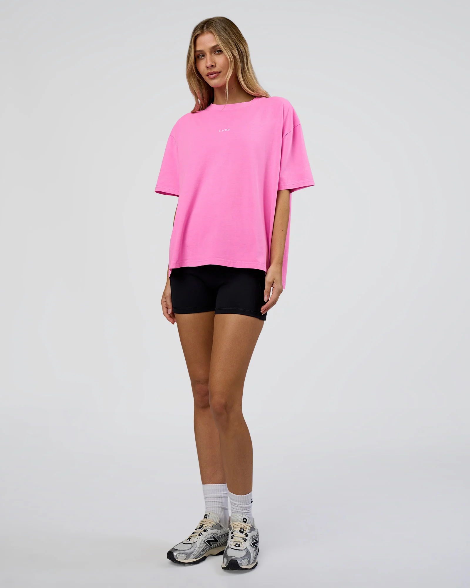 Go-To FLXCotton Oversized Tee - Ultra Fuchsia Washed 6 Go-To FLXCotton Oversized Tee - Ultra Fuchsia Washed