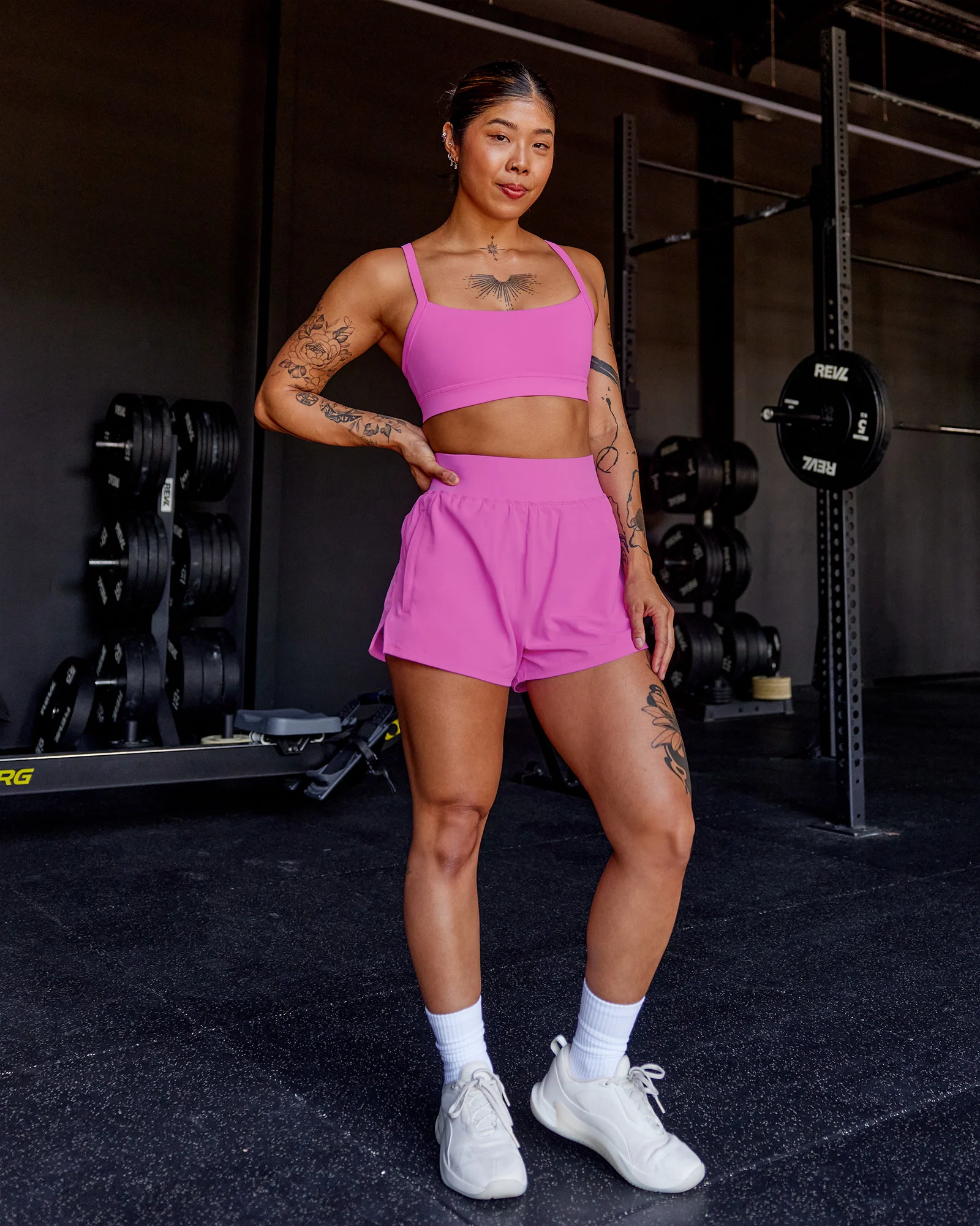 Momentum Sports Bra - Ultra Fuchsia