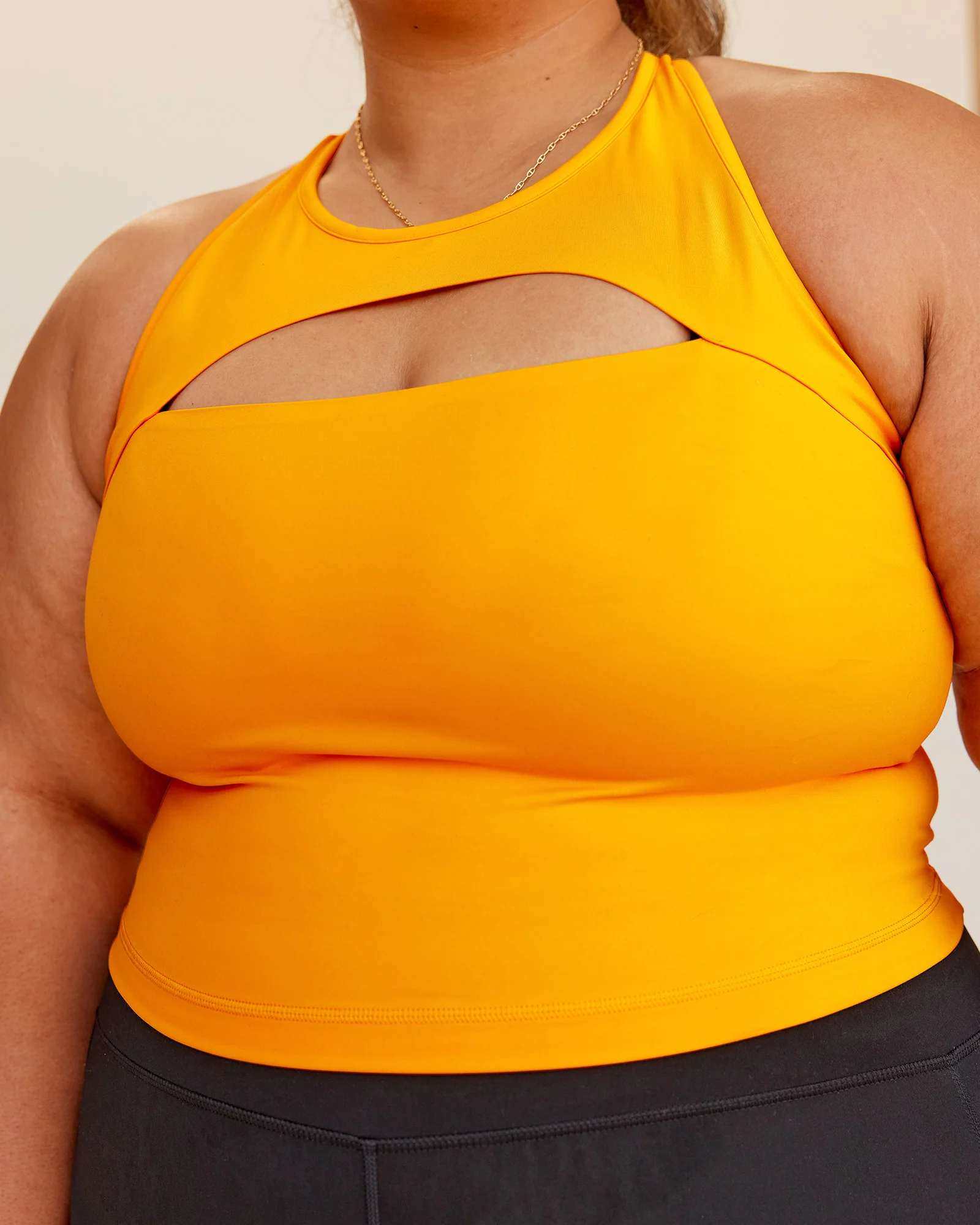 Be Bold Performance Tank - Zinnia