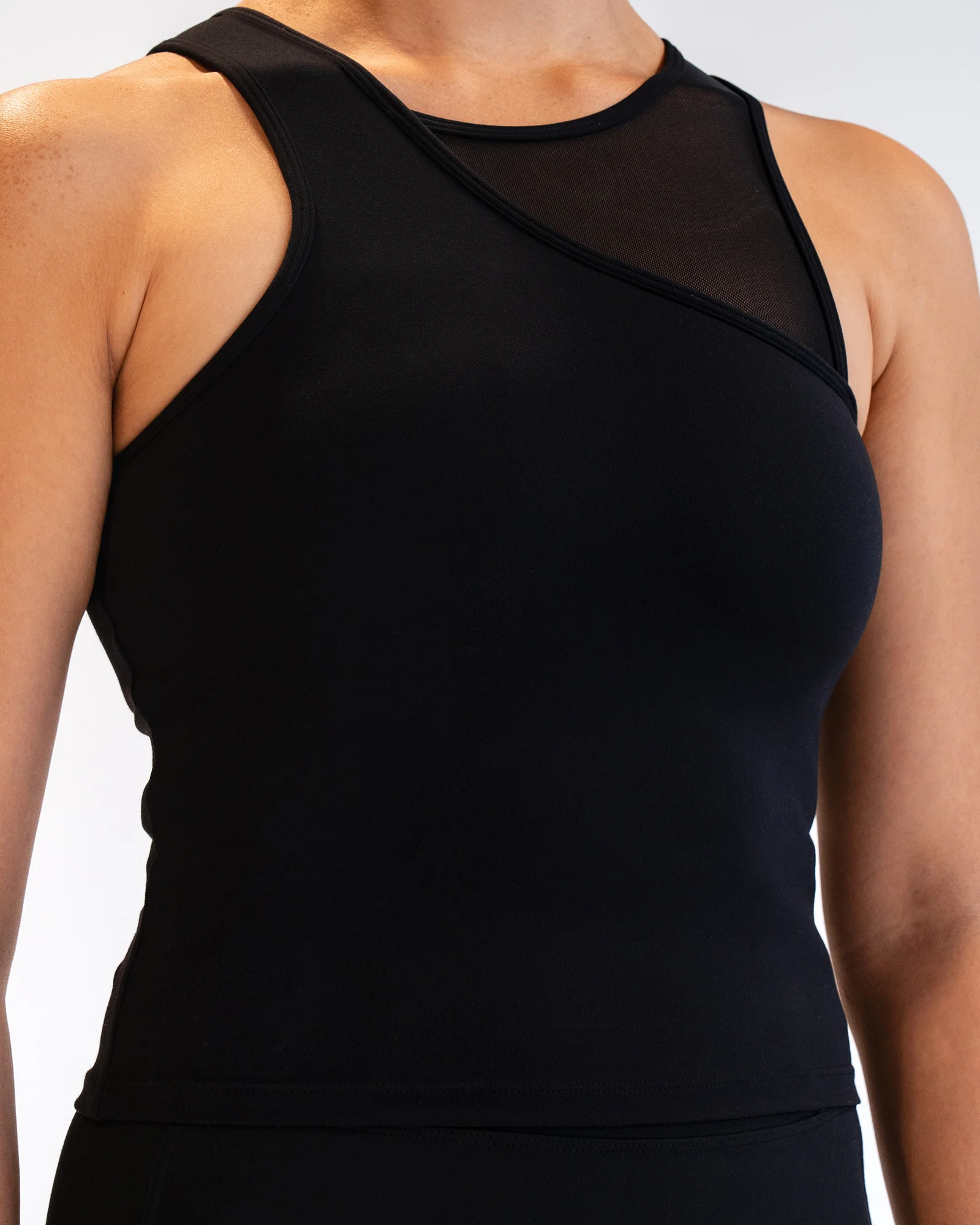 Motion Mesh Shelf Bra Tank - Black