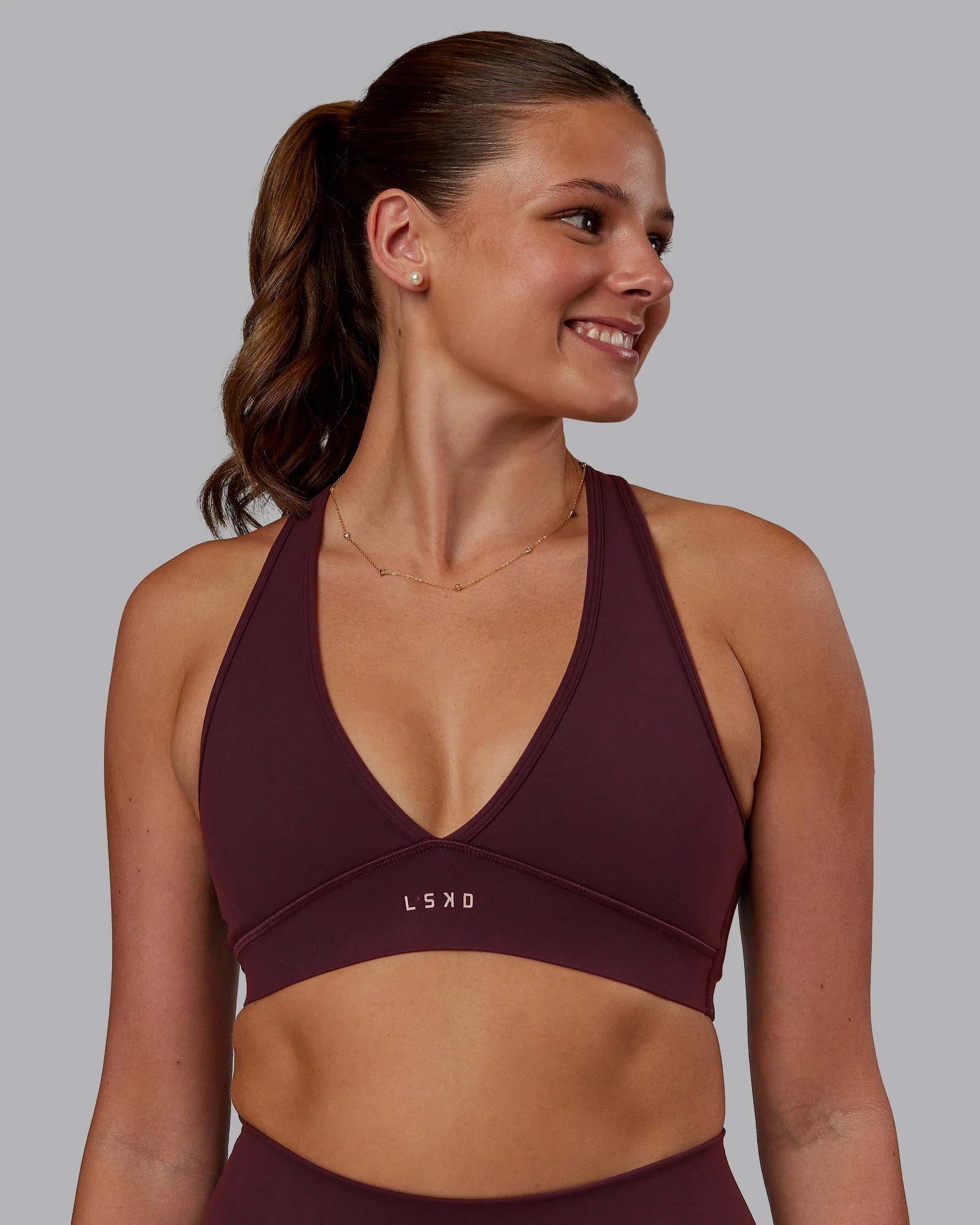 Stamina Sports Bra - Cherry Lacquer