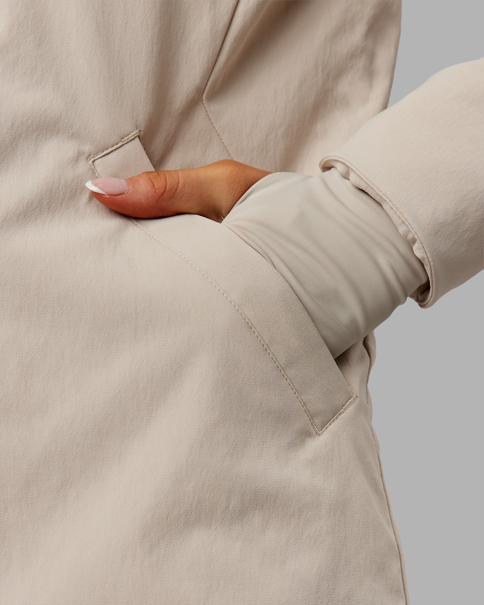 Auxiliary 2.0 Longline Jacket - Shale Beige