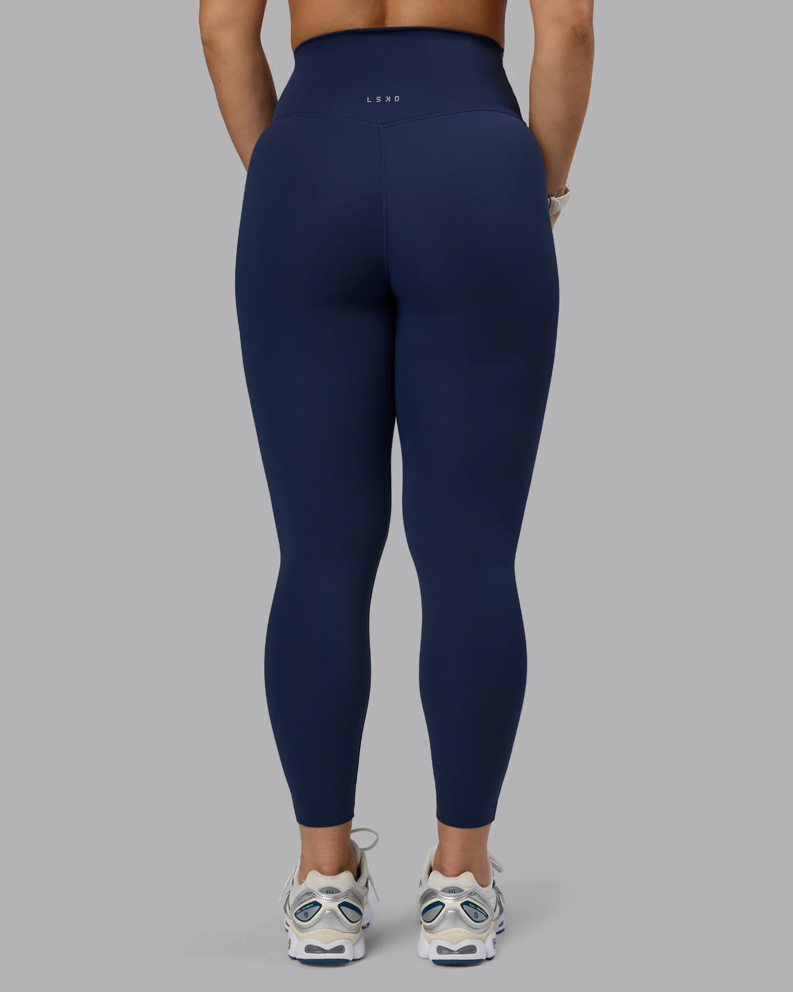 Elixir Ultra High-Rise 7/8 Legging - Future Navy 3 Elixir Ultra High-Rise 7/8 Legging - Future Navy