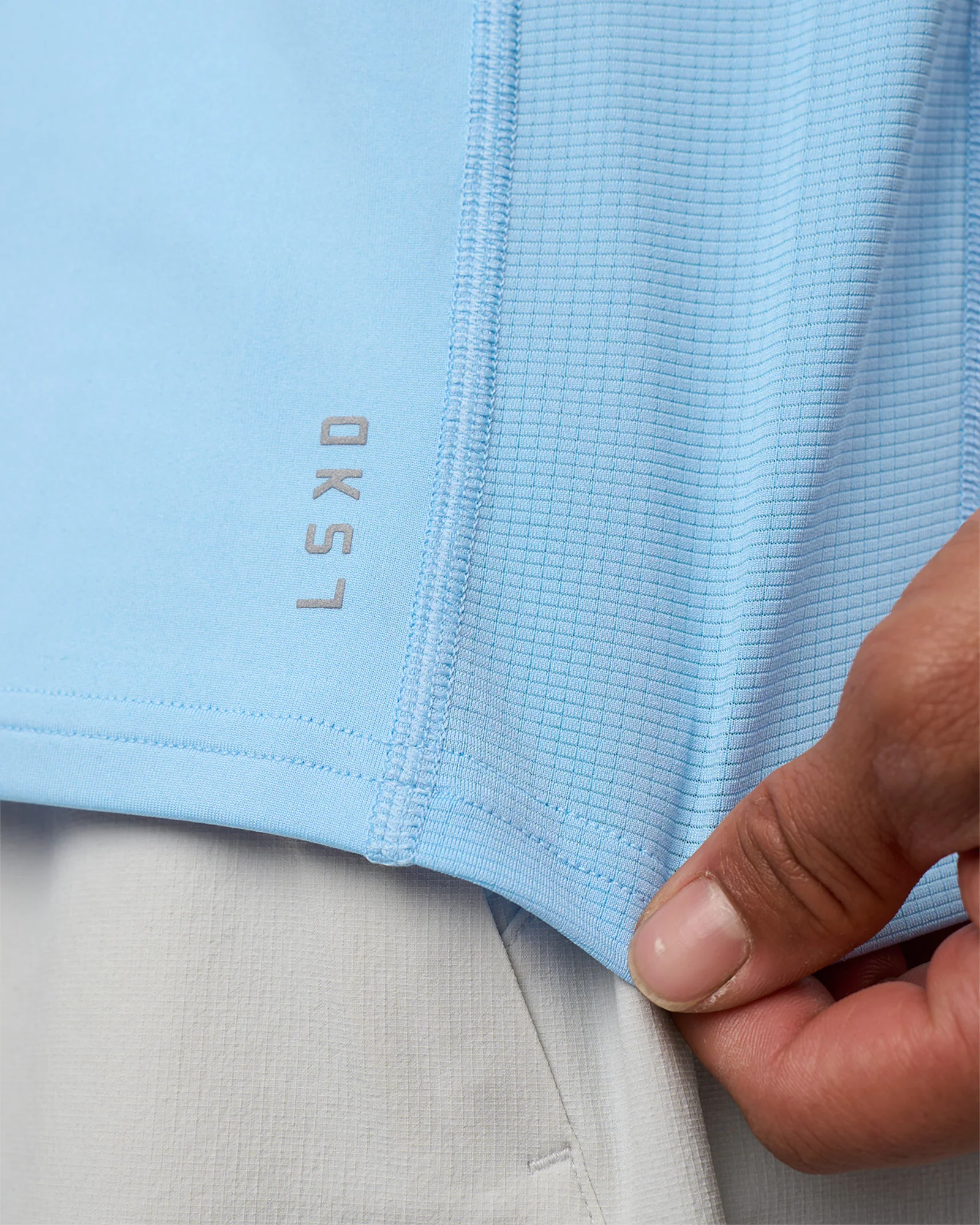 AirTrack Muscle Tank - Open Air