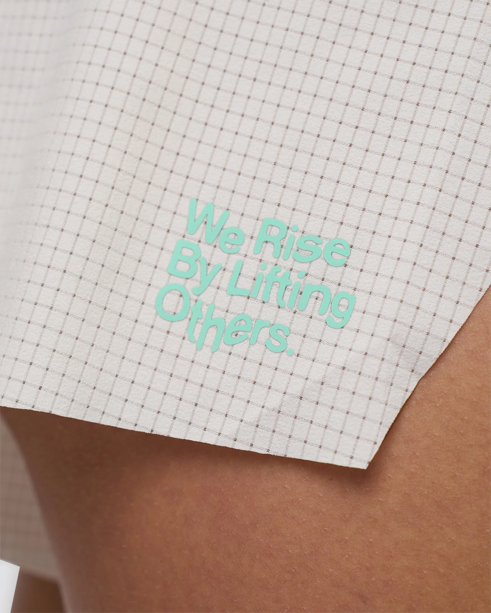 Accelerate 3" High-Rise Running Short - Off White-Floral Sticker 6 Accelerate 3" High-Rise Running Short - Off White-Floral Sticker