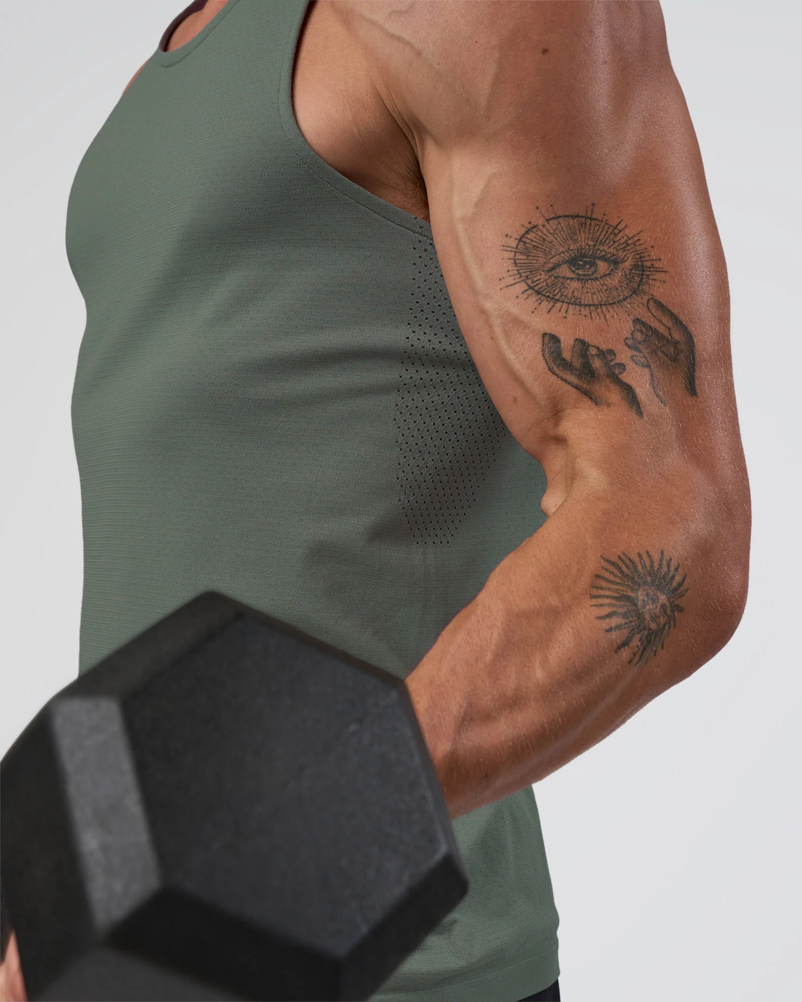 AeroFLX+ Seamless Tank - Graphite/Graphite