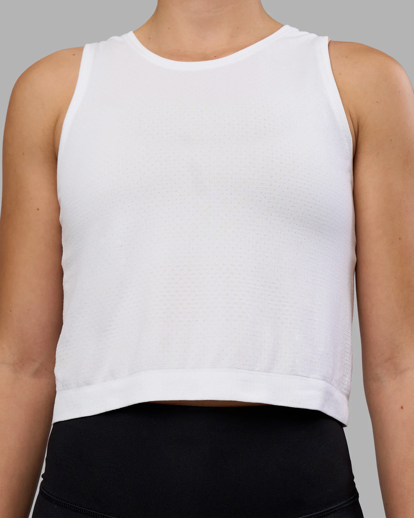 AeroFLX+ Seamless Skimmer Tank - White/White