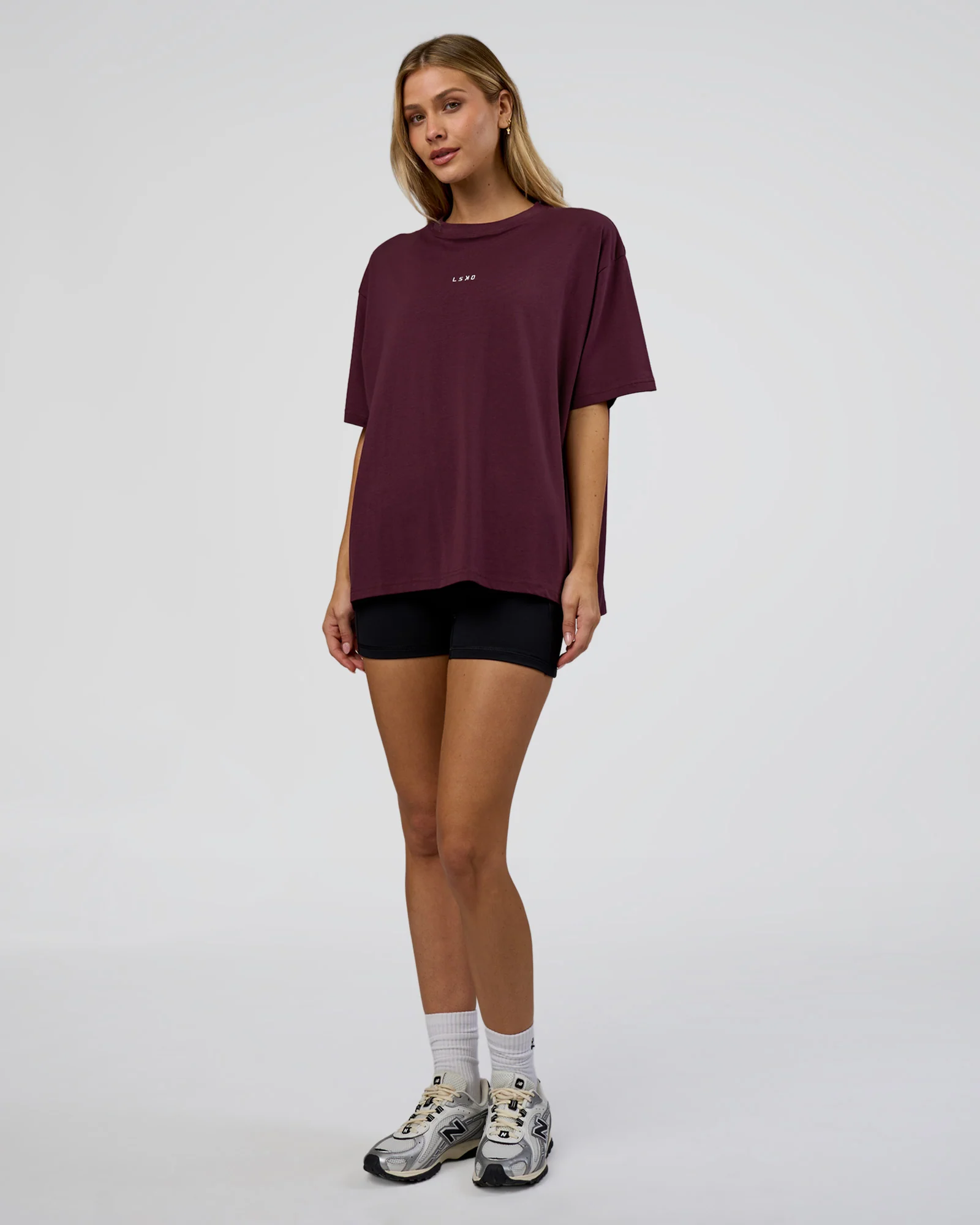 Go-To FLXCotton Oversized Tee - Cherry Lacquer-White 5 Go-To FLXCotton Oversized Tee - Cherry Lacquer-White