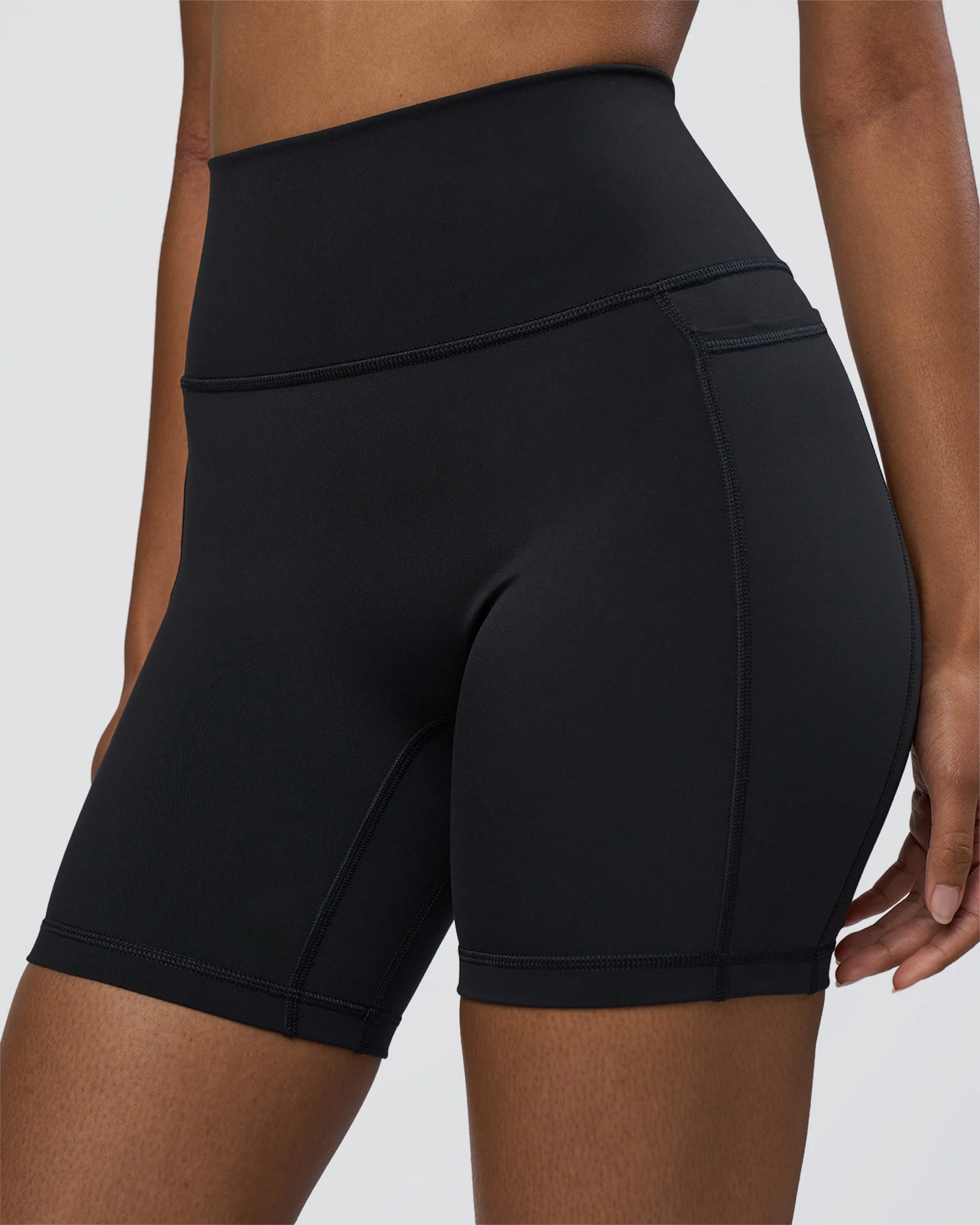 Fusion Ultra High-Rise 6" Short Pockets - Black