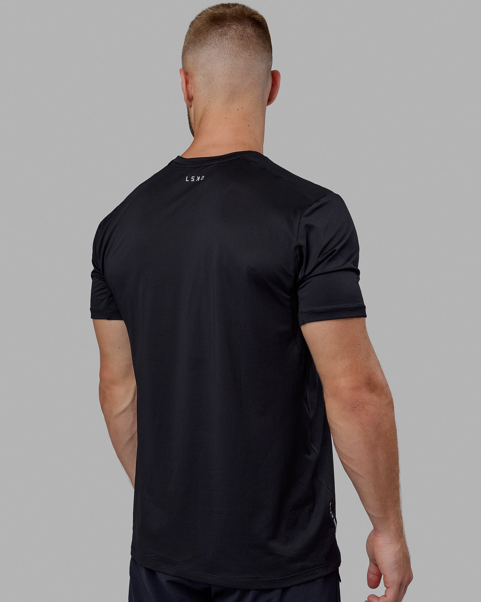 Pace Running Tee - Black 4 Pace Running Tee - Black
