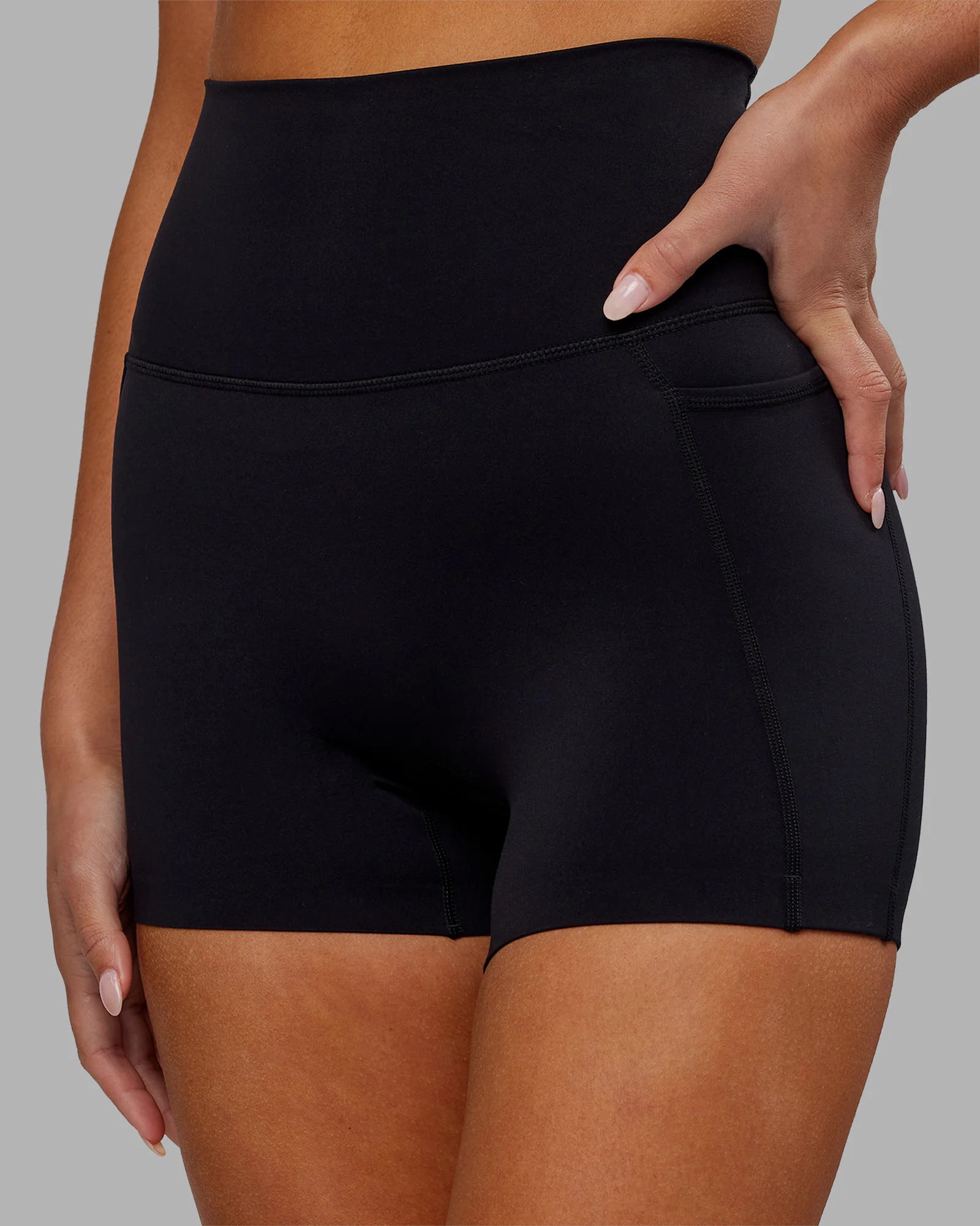 Elixir Ultra High-Rise 4" Short Pockets - Black 3 Elixir Ultra High-Rise 4" Short Pockets - Black