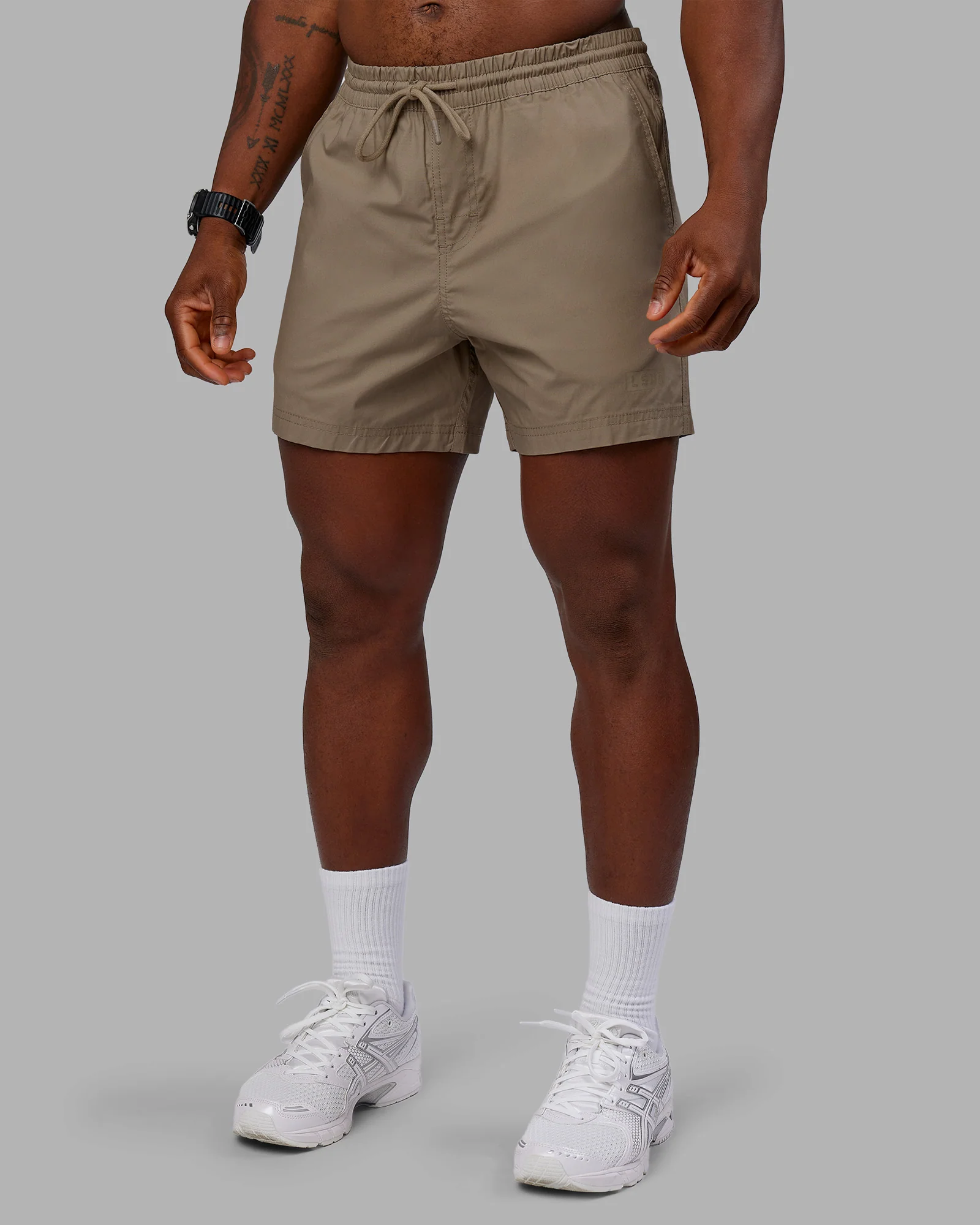 Daily 5" Short - Greige 6 Daily 5" Short - Greige