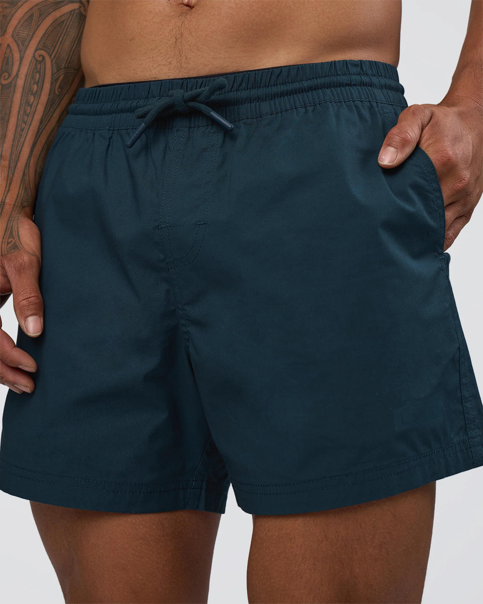 Daily 5" Short - Night Sea