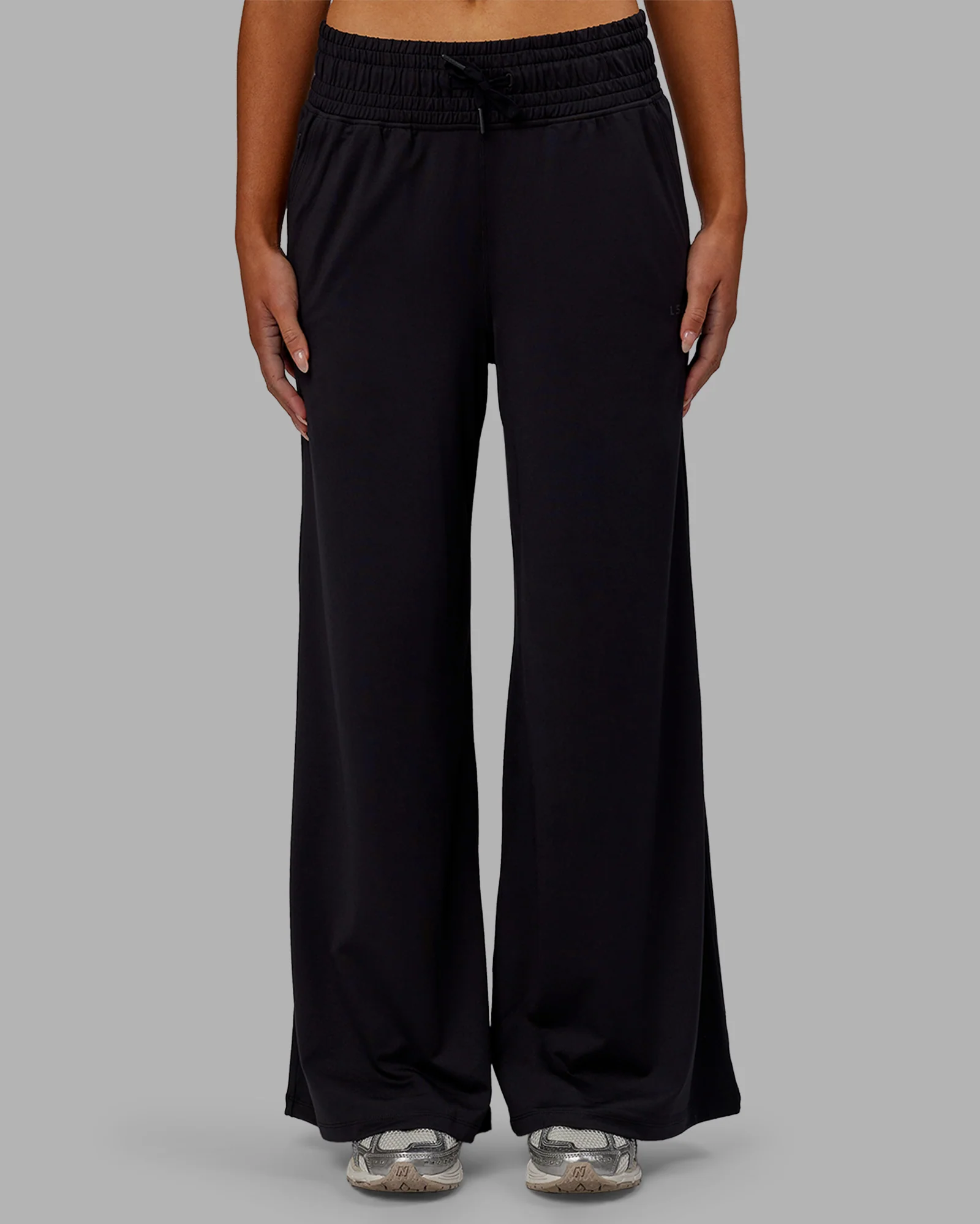 Restore CloudFLX Wide Leg Pant - Black 8 Restore CloudFLX Wide Leg Pant - Black