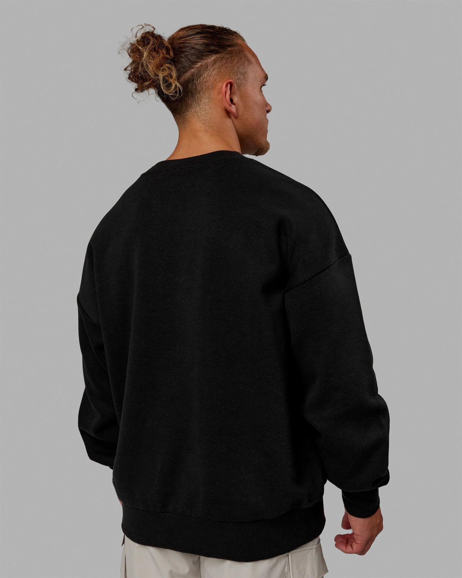 MVP Oversized Sweater - Black 4 MVP Oversized Sweater - Black