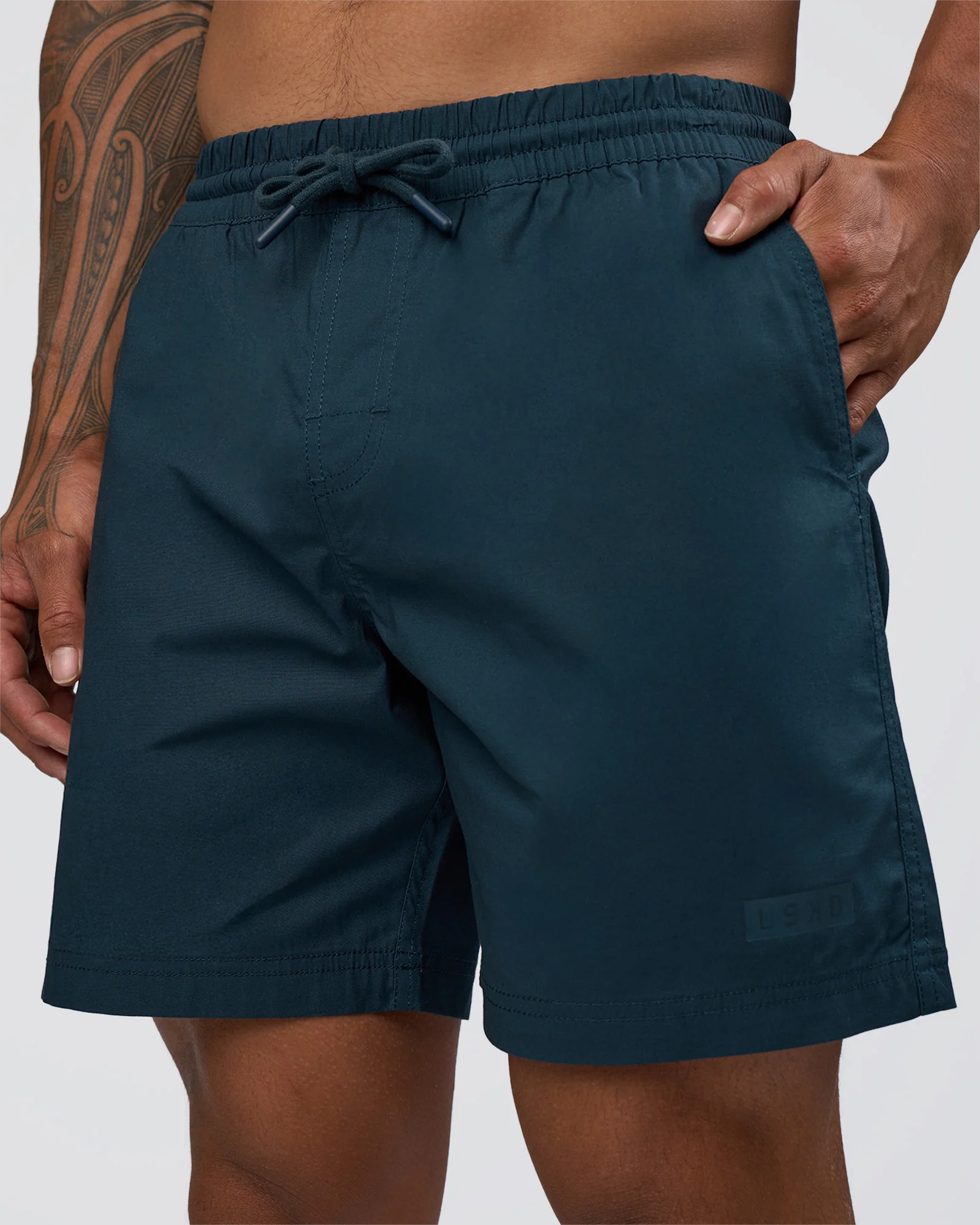 Daily 7" Short - Night Sea