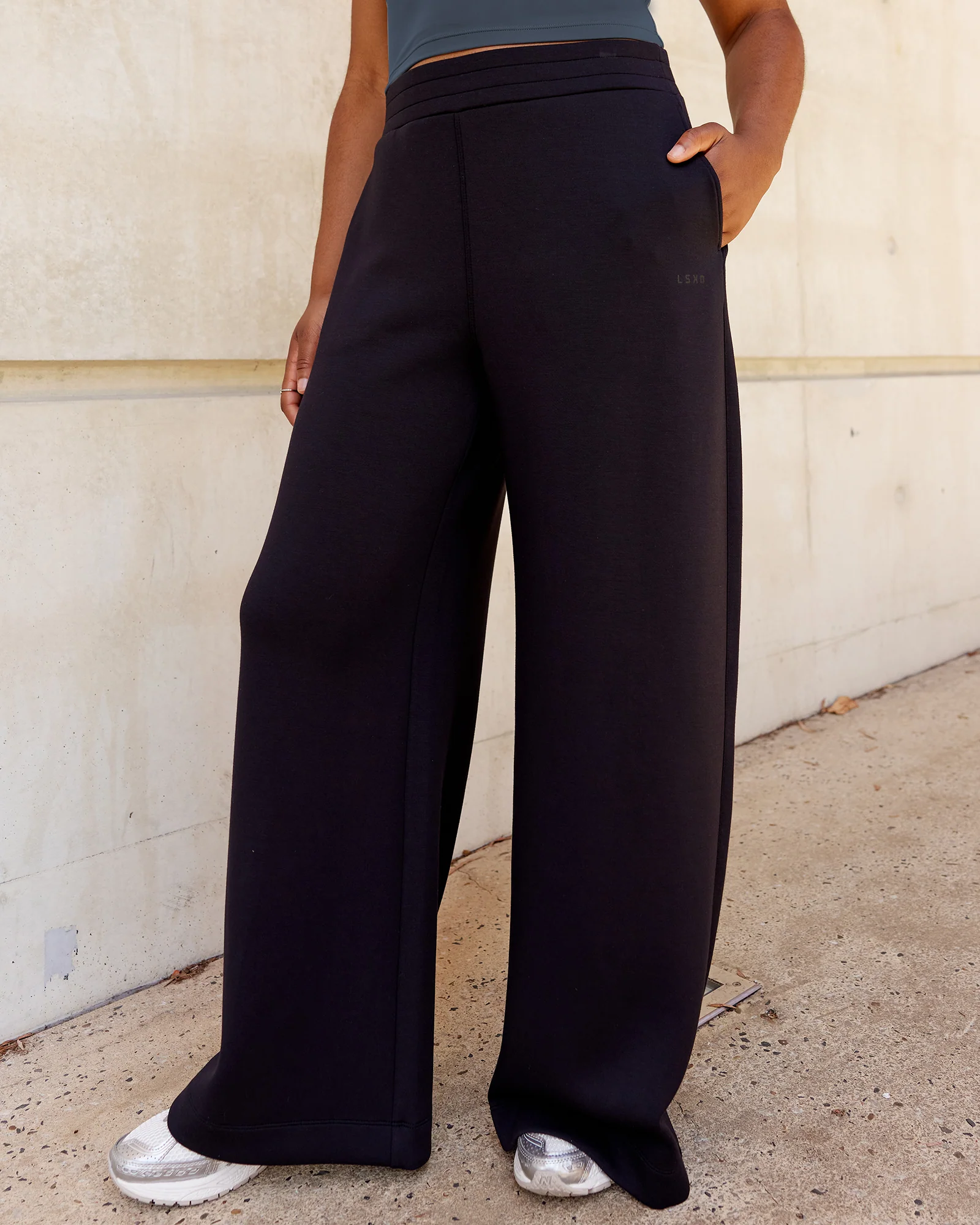 Elevate SoftTouch Wide Leg Pant - Black-Black