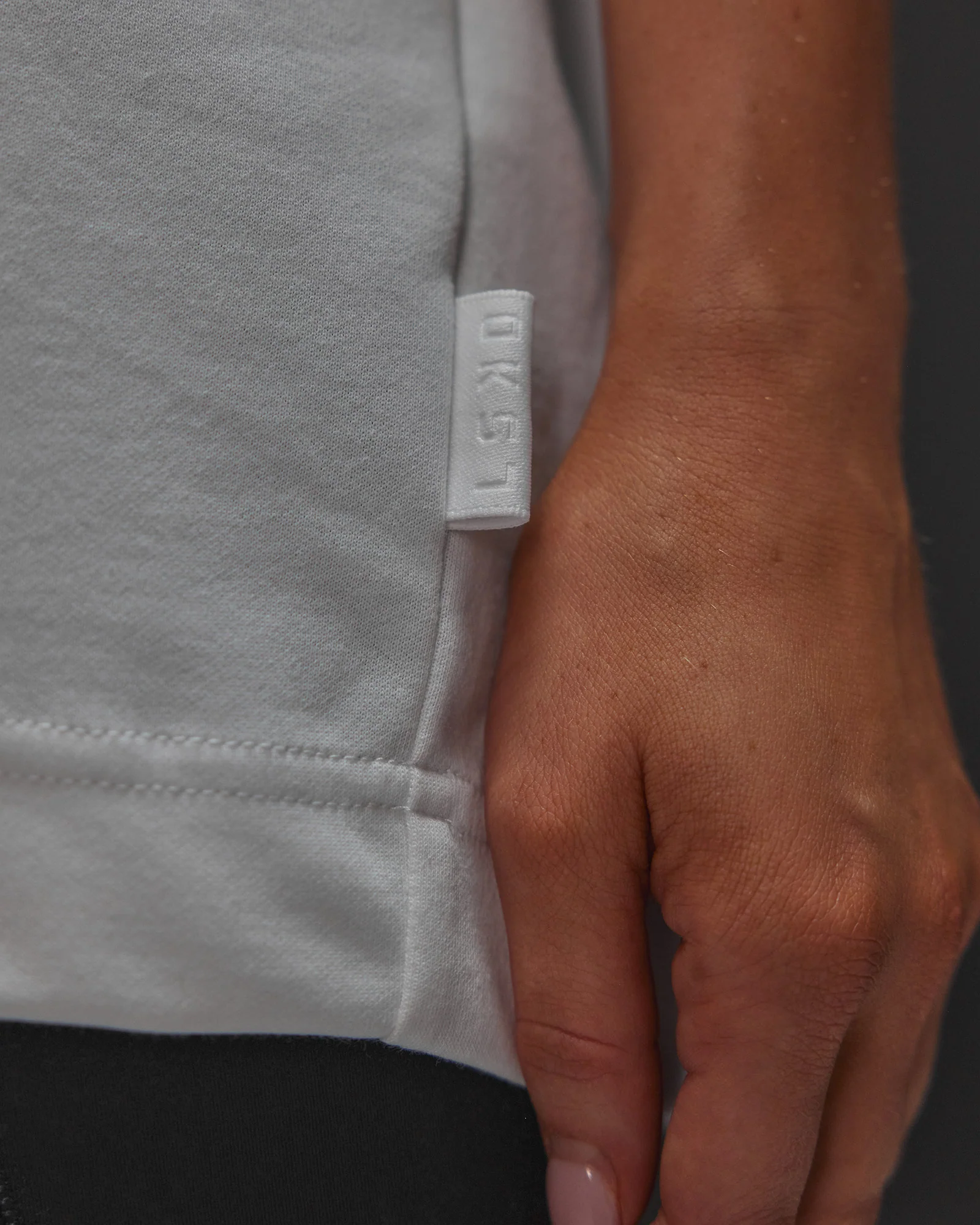 AfterDark ZeroCrease Oversized Tee - White 16 AfterDark ZeroCrease Oversized Tee - White