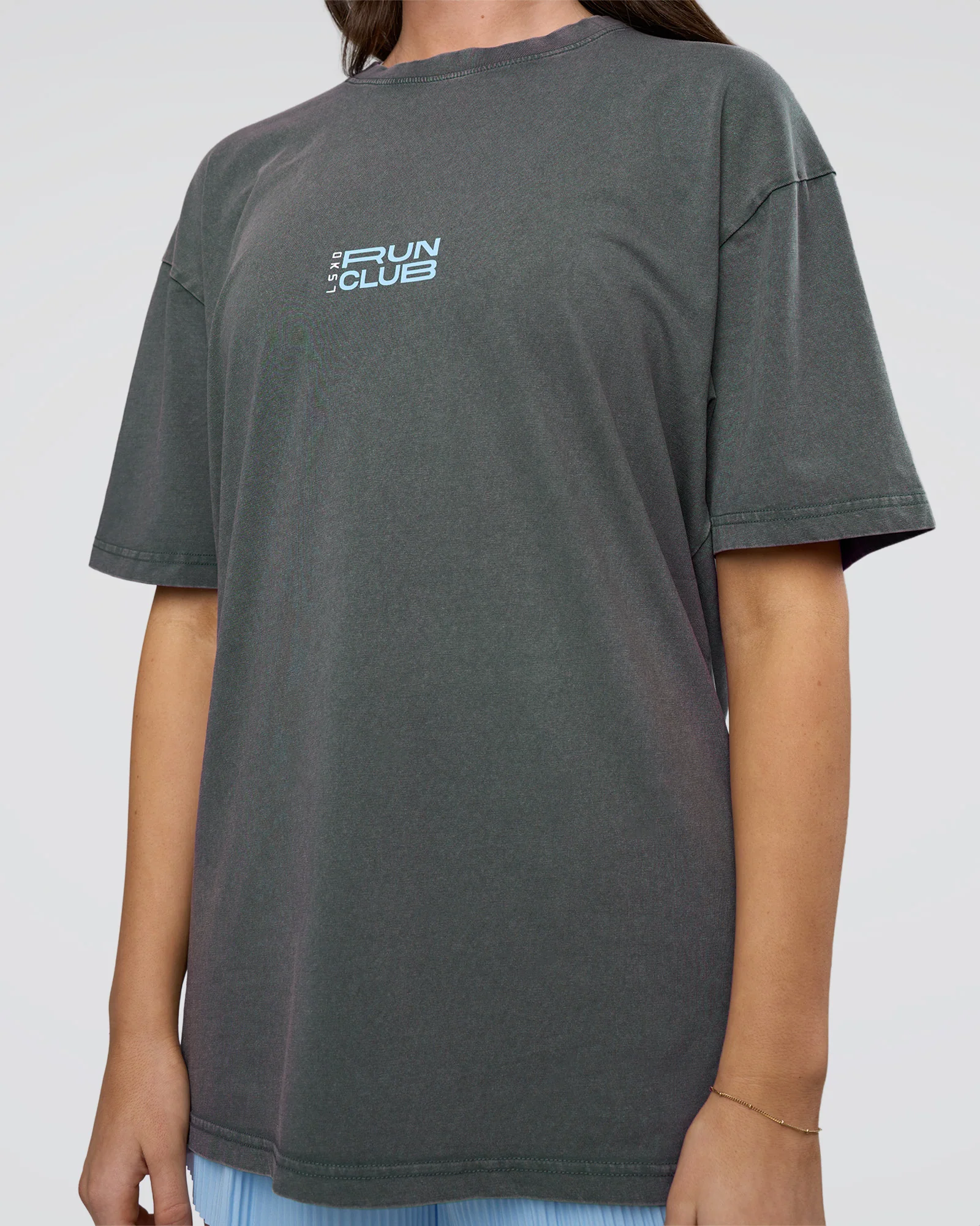 Runner's FLXCotton Oversized Tee - Dark Storm Washed-Open Air 10 Runner's FLXCotton Oversized Tee - Dark Storm Washed-Open Air