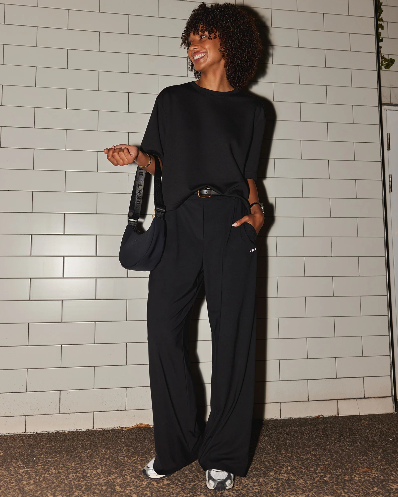 AfterDark ZeroCrease Cropped Tee - Black 4 AfterDark ZeroCrease Cropped Tee - Black