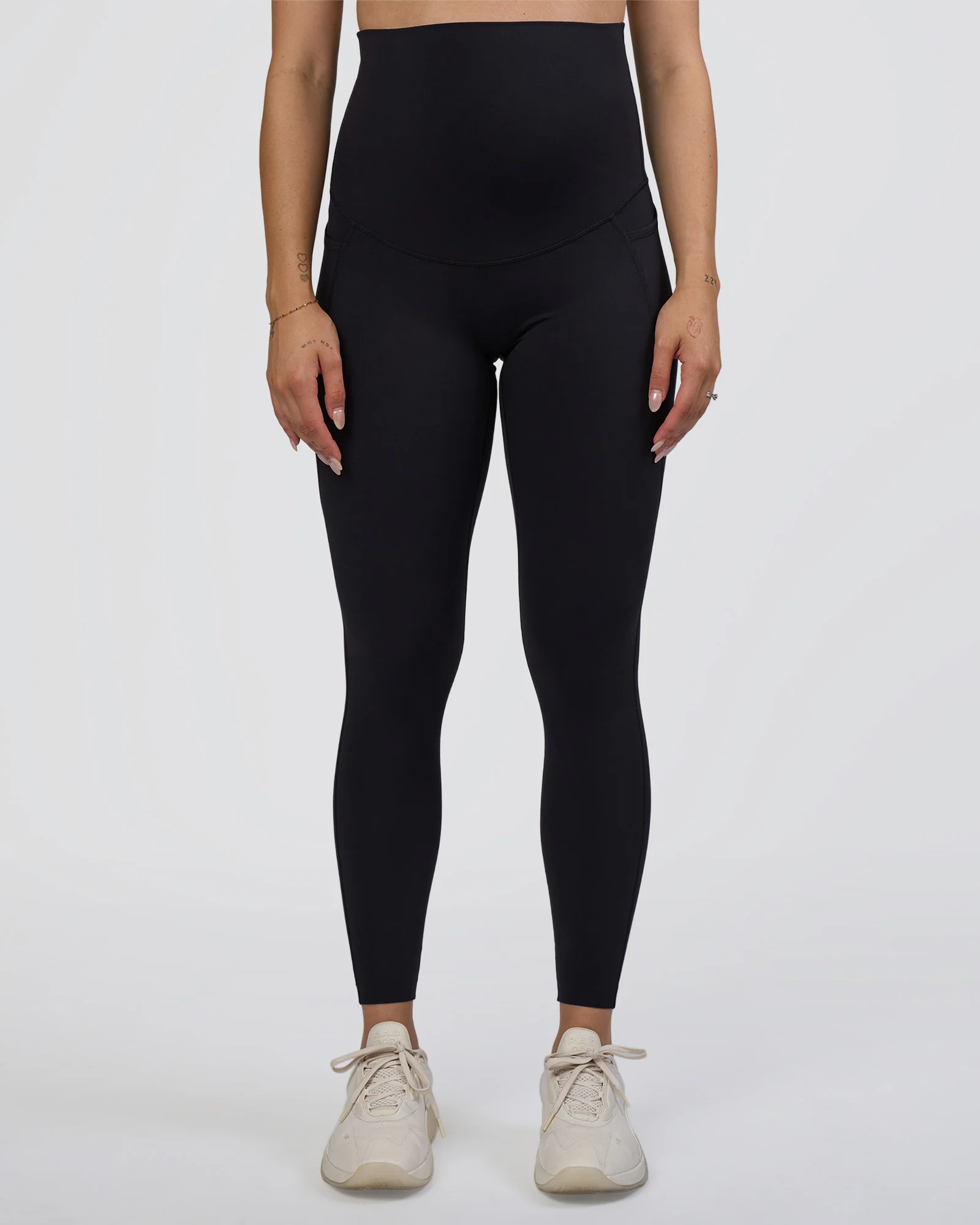 Elixir Ultra High-Rise Maternity Full Length Legging Pockets - Black 8 Elixir Ultra High-Rise Maternity Full Length Legging Pockets - Black