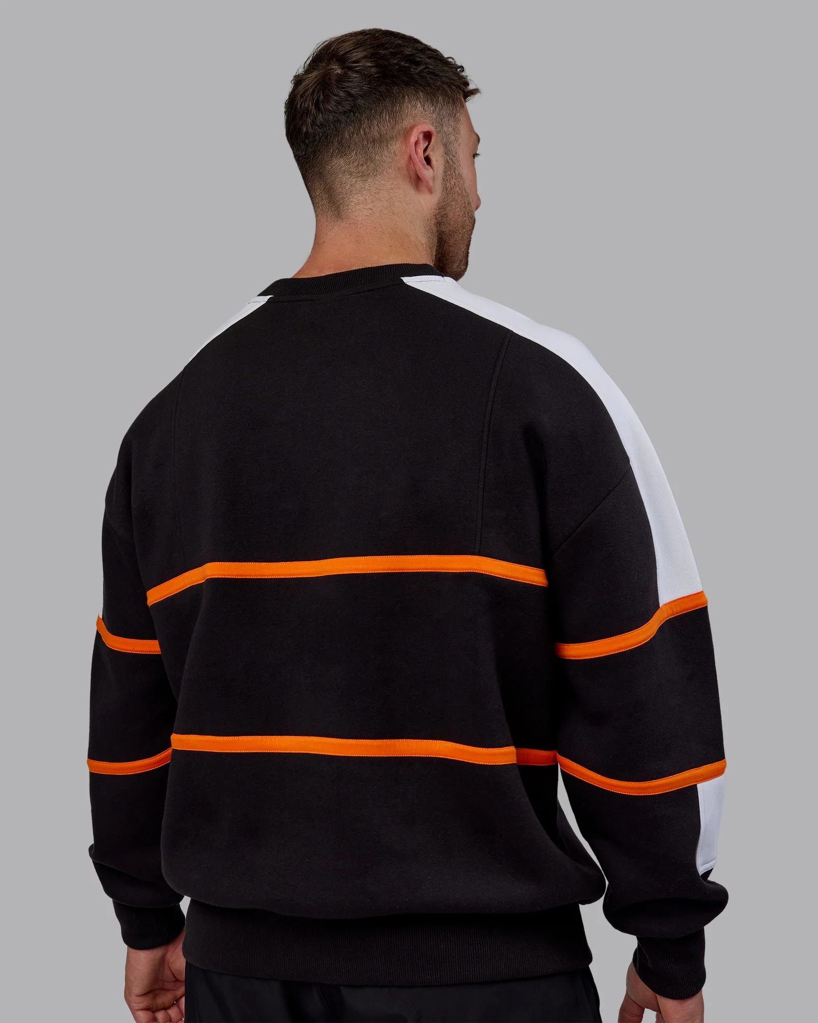 FitStop Move More Sweater Oversize - Black-White