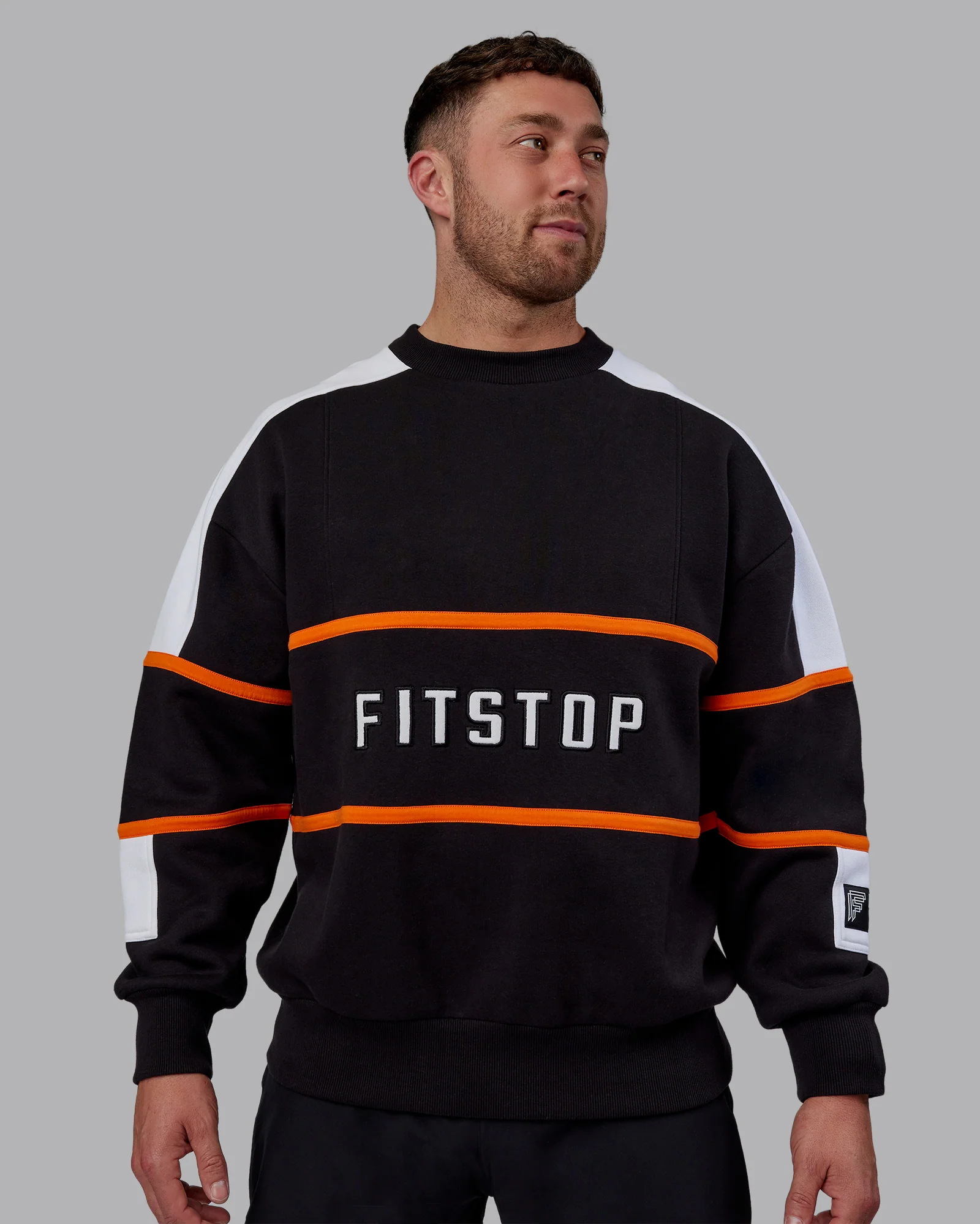 FitStop Move More Sweater Oversize - Black-White