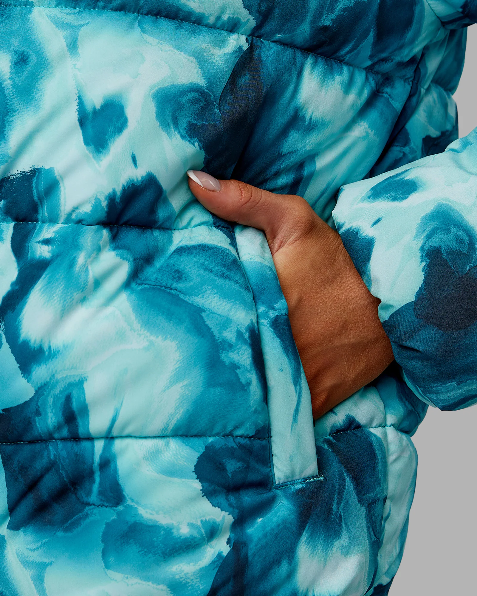 Go-To Puffer Jacket - Dazed Print 5 Go-To Puffer Jacket - Dazed Print