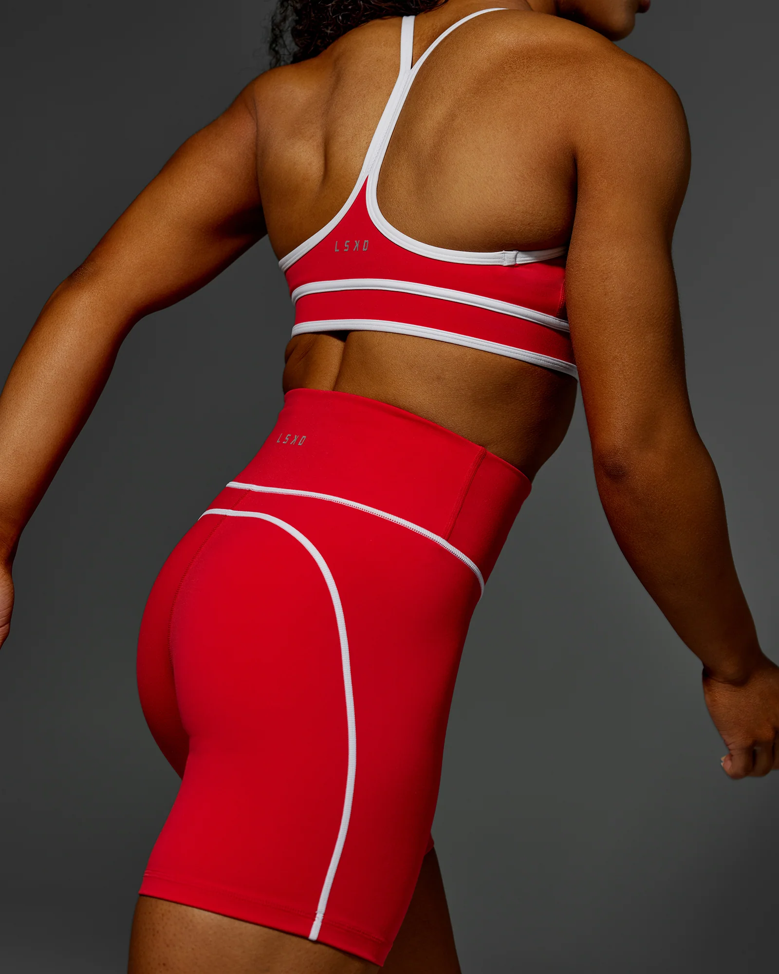 Contrast Ultra High-Rise 6" Short - Scarlet-White