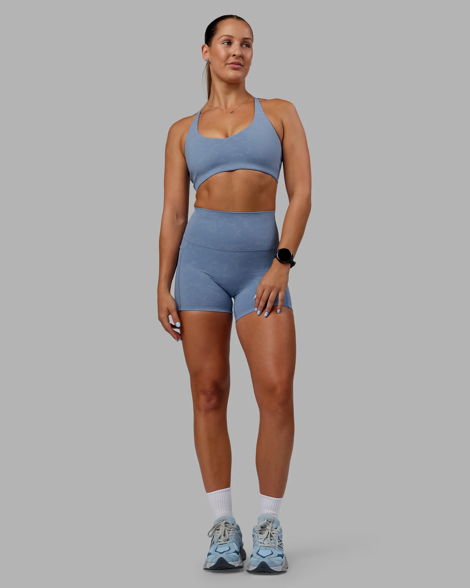 Abs Elixir Ultra High-Rise 4" Short Pockets - Infinity Mirage