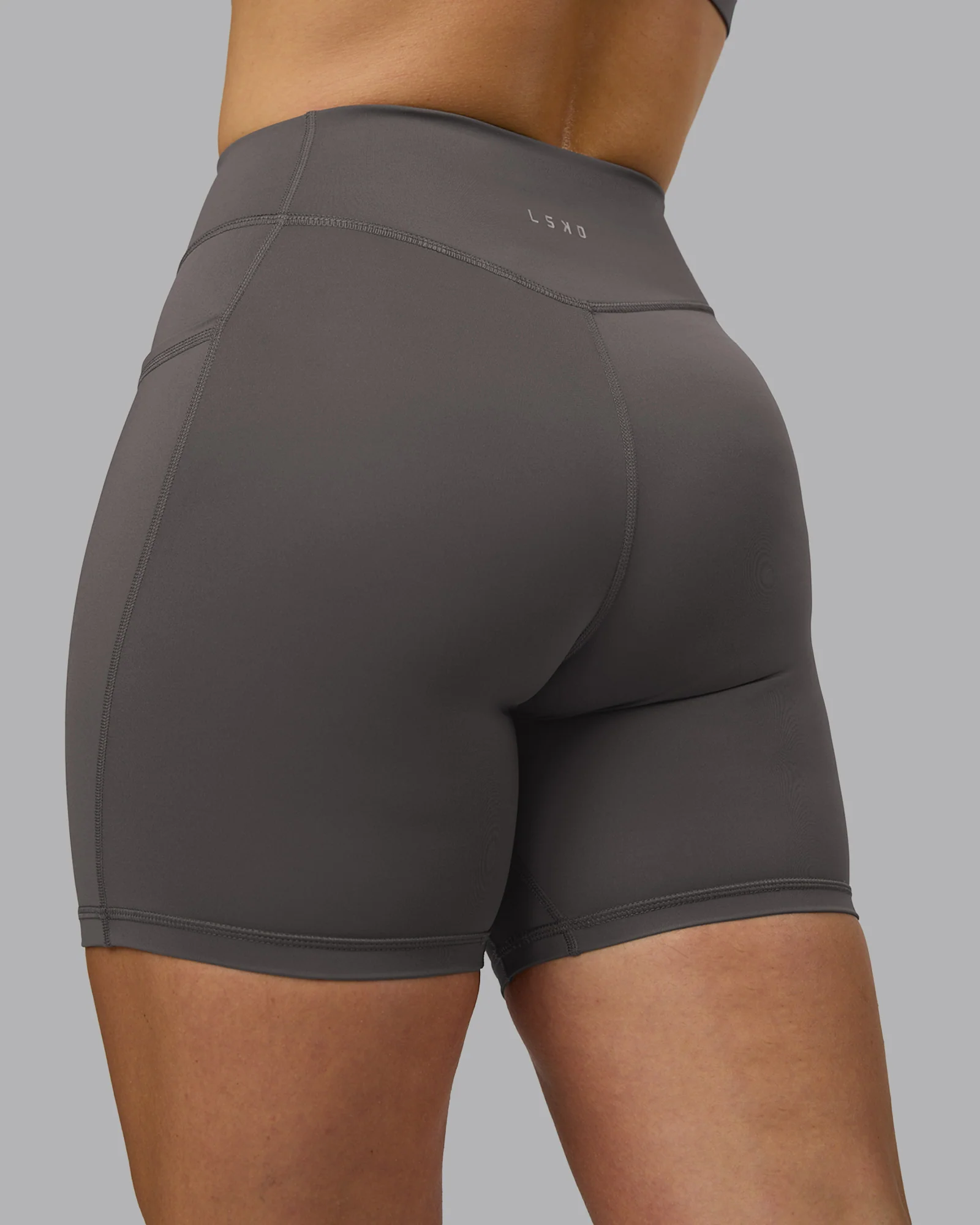 Elite High-Rise 6" Short Pockets - Dark Storm 7 Elite High-Rise 6" Short Pockets - Dark Storm