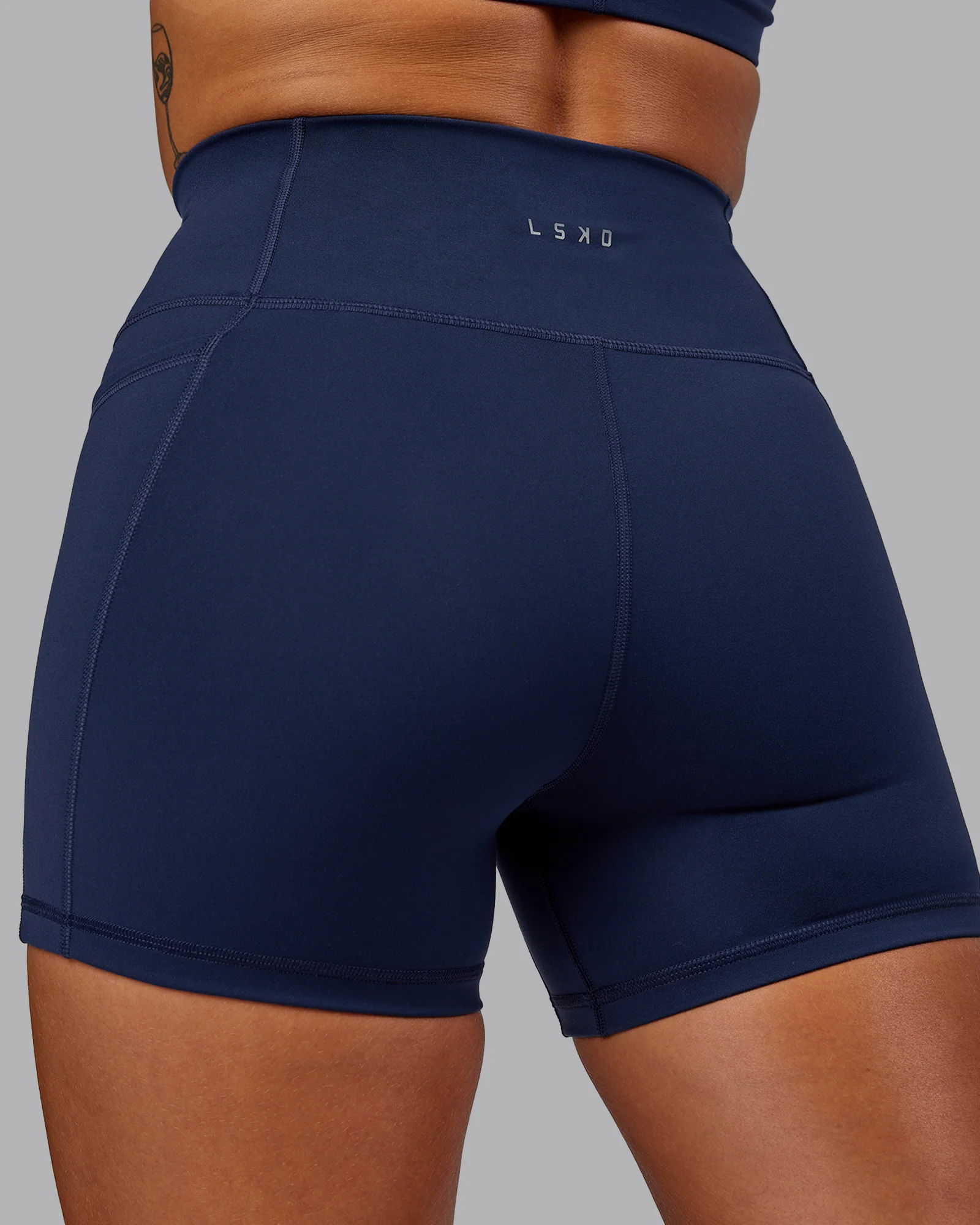Fusion Ultra High-Rise 4" Short Pockets - Future Navy 8 Fusion Ultra High-Rise 4" Short Pockets - Future Navy
