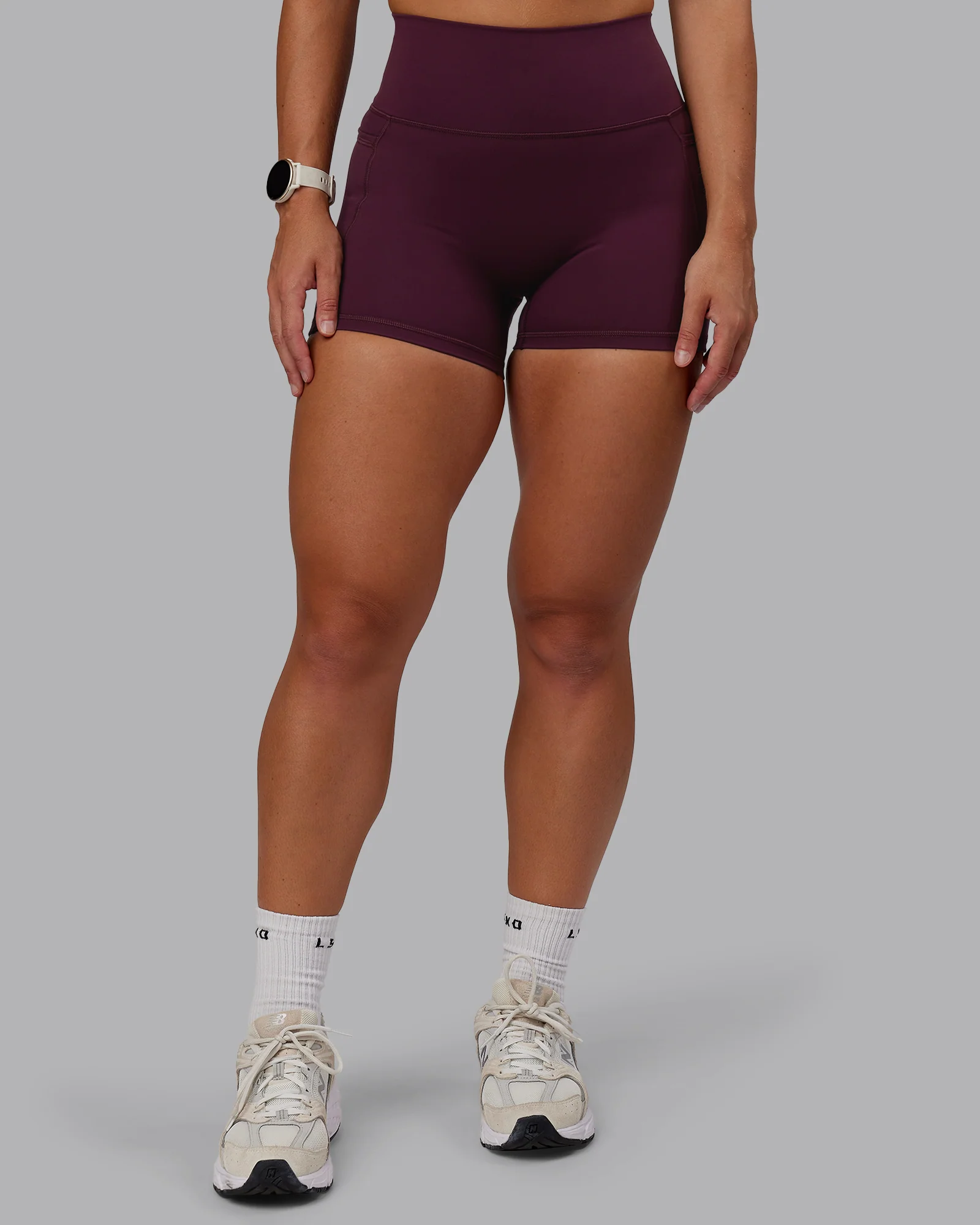 Fusion Ultra High-Rise 4" Short Pockets - Cherry Lacquer