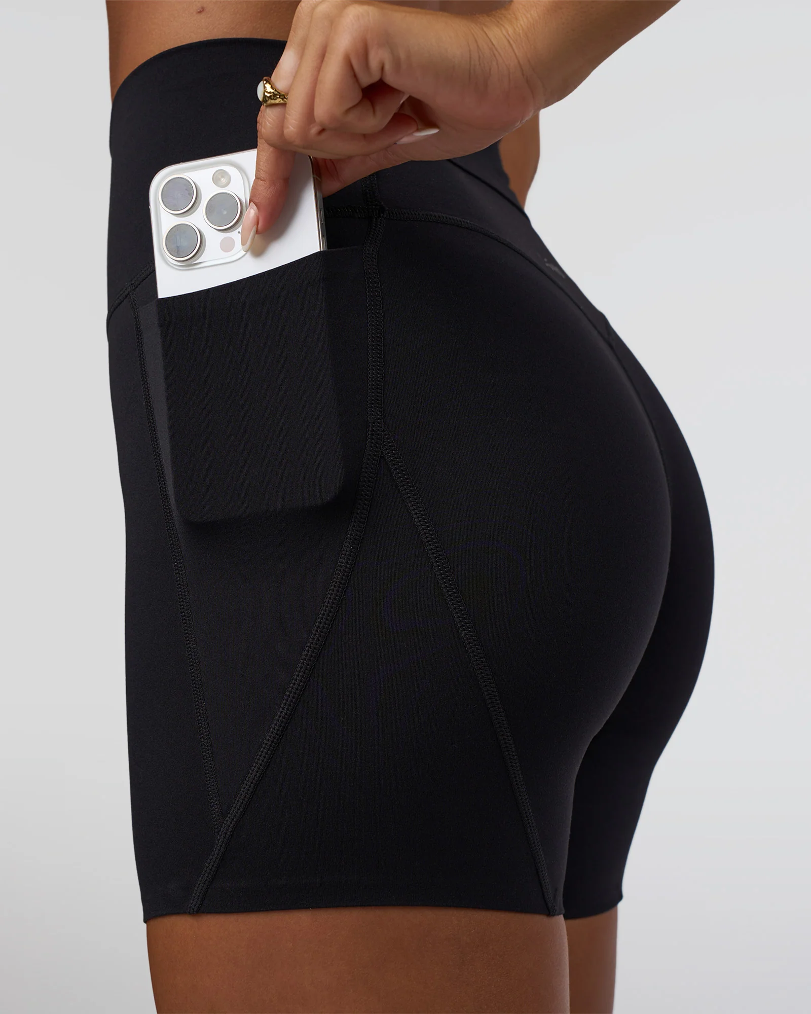 Elixir Defined High-Rise 6" Short Pockets - Black 8 Elixir Defined High-Rise 6" Short Pockets - Black