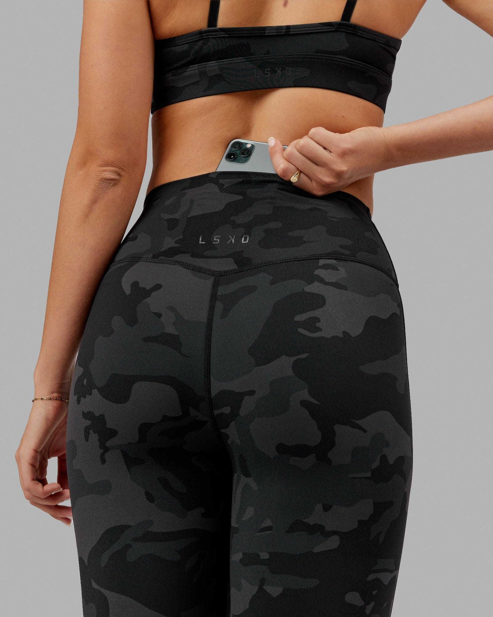 Elixir Ultra High-Rise Full Length Legging - Black Camo 4 Elixir Ultra High-Rise Full Length Legging - Black Camo