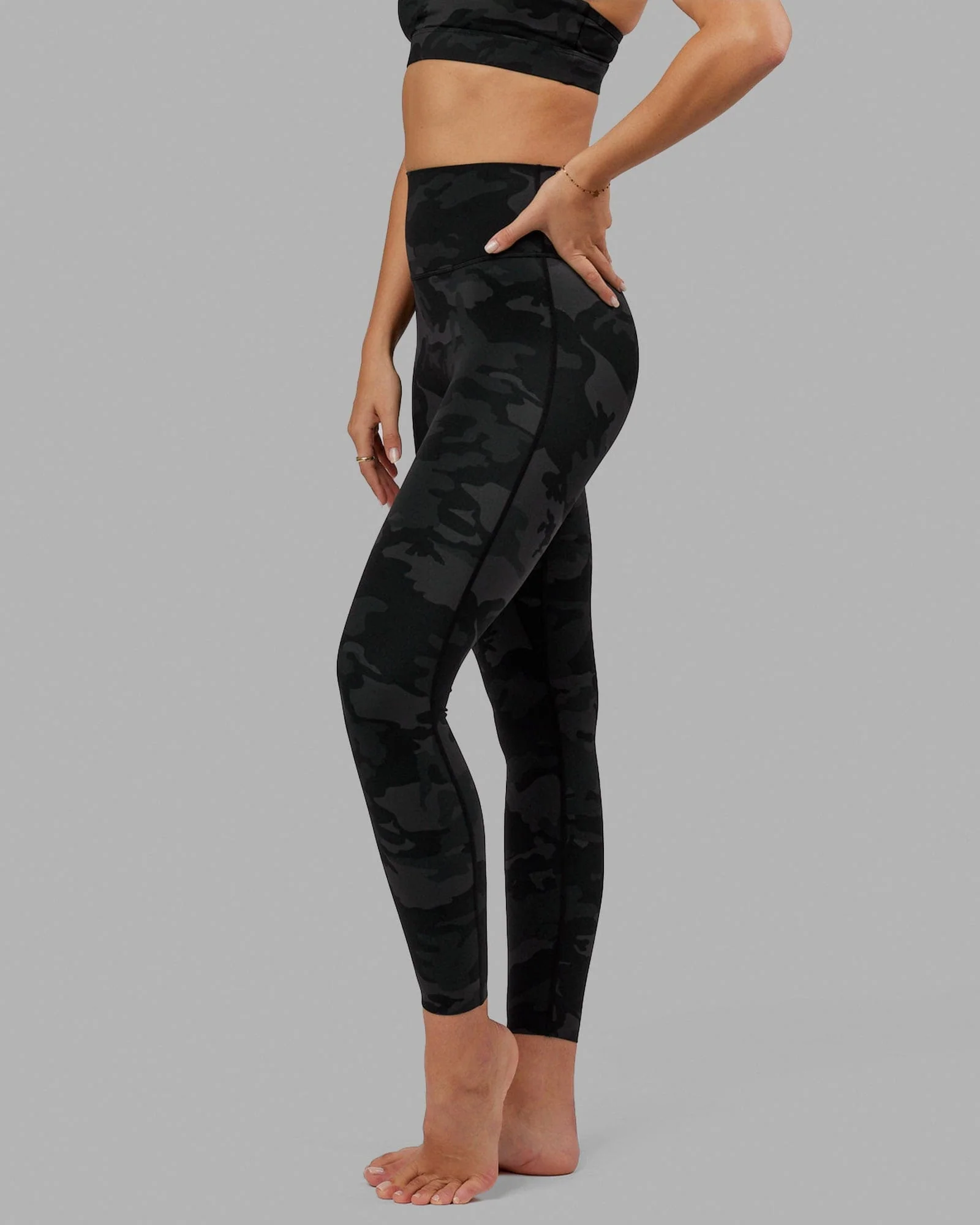 Elixir Ultra High-Rise Full Length Legging - Black Camo 5 Elixir Ultra High-Rise Full Length Legging - Black Camo