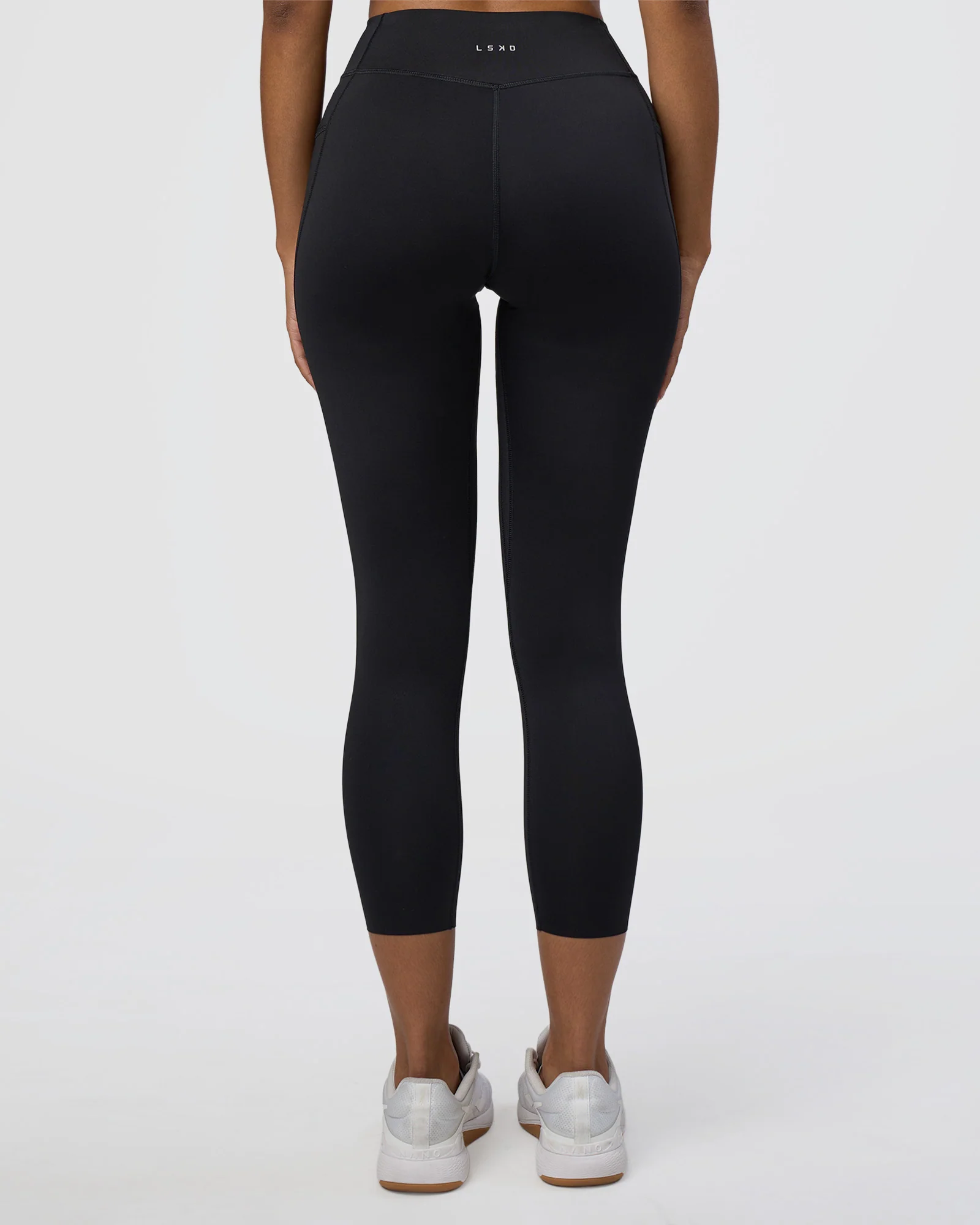 Elite High-Rise 7/8 Legging Pockets - Black 4 Elite High-Rise 7/8 Legging Pockets - Black