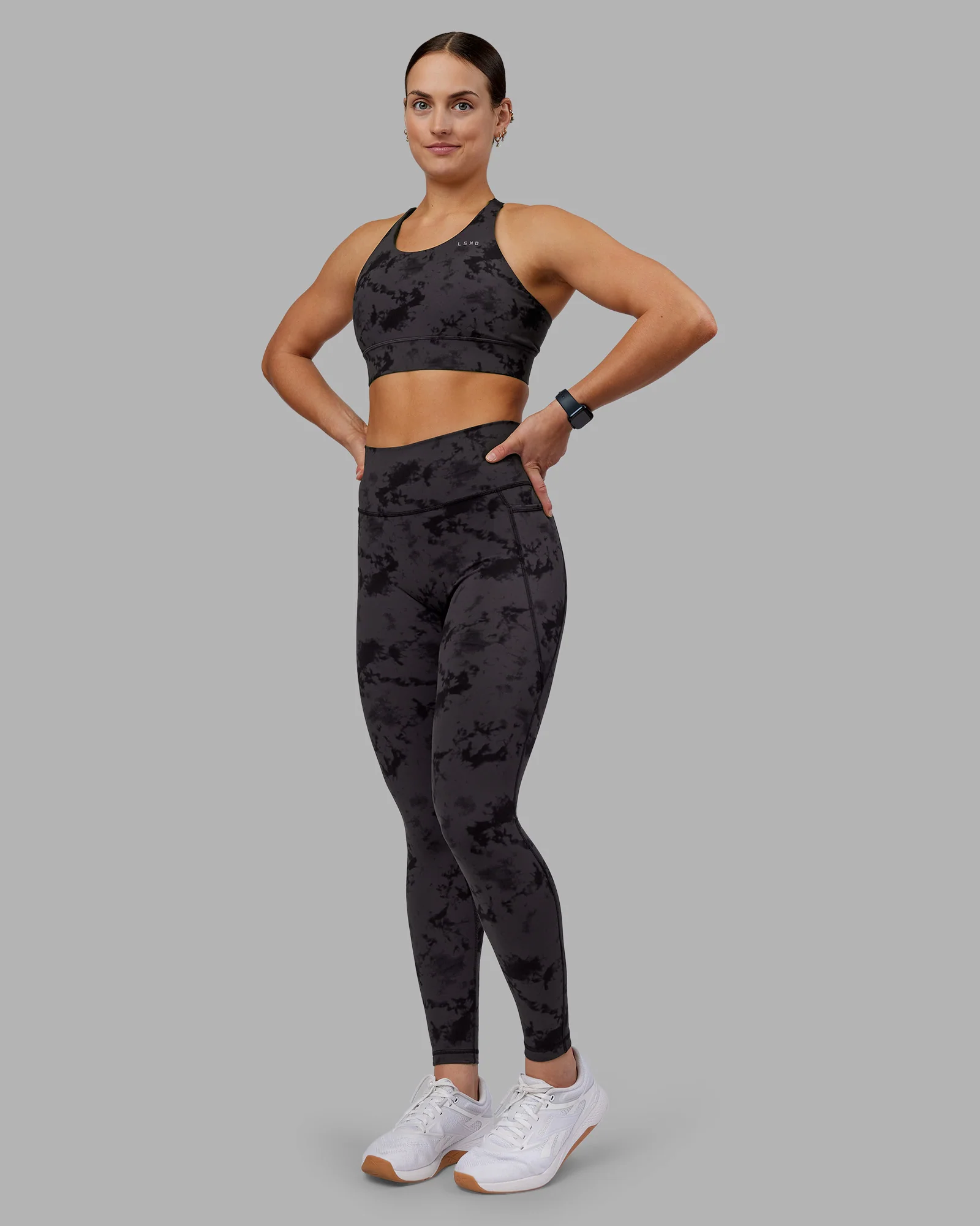 Accelerate Split Strap Sports Bra - Black Tie Dye