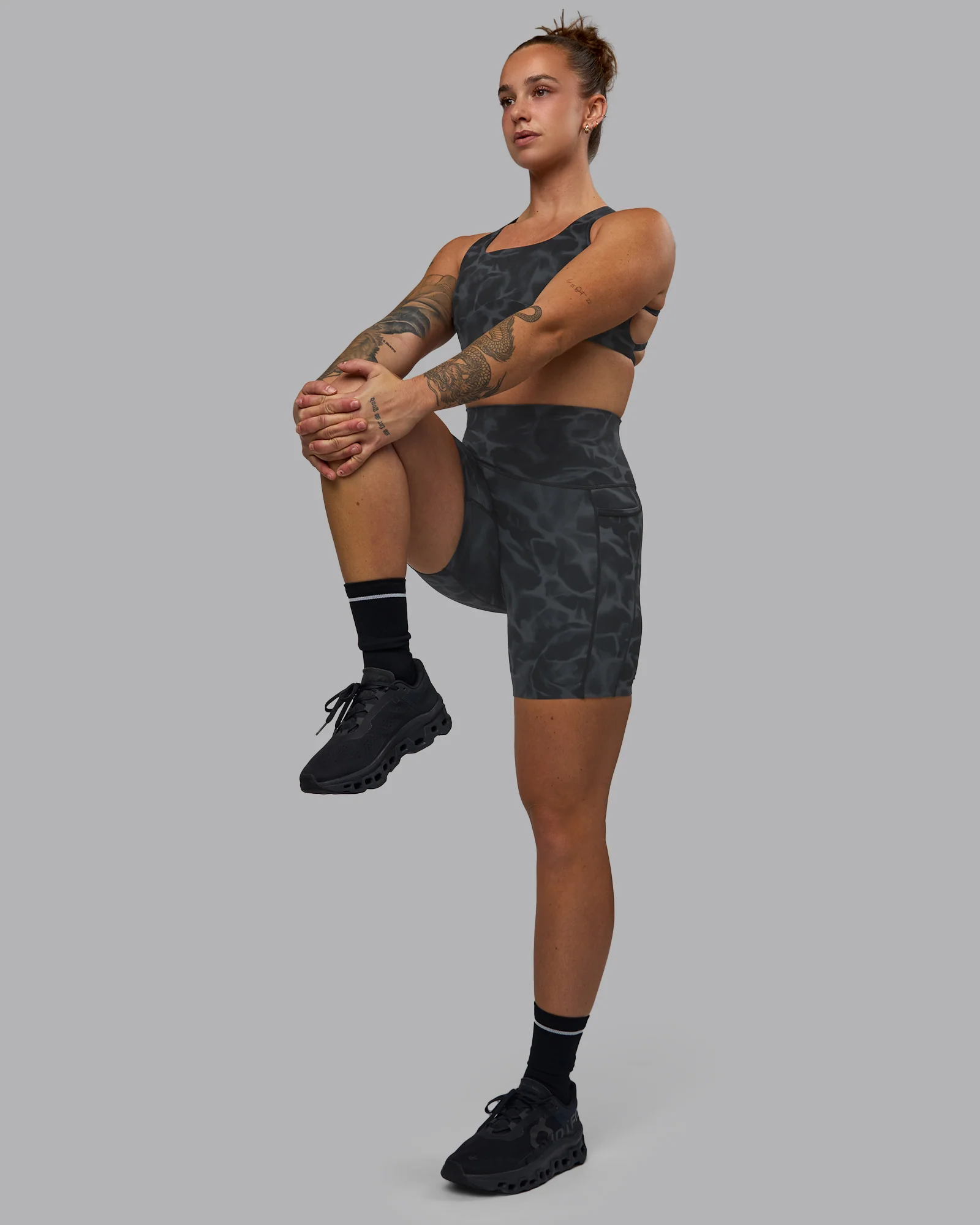 Aspire Sports Bra - Tranquil-Black 8 Aspire Sports Bra - Tranquil-Black