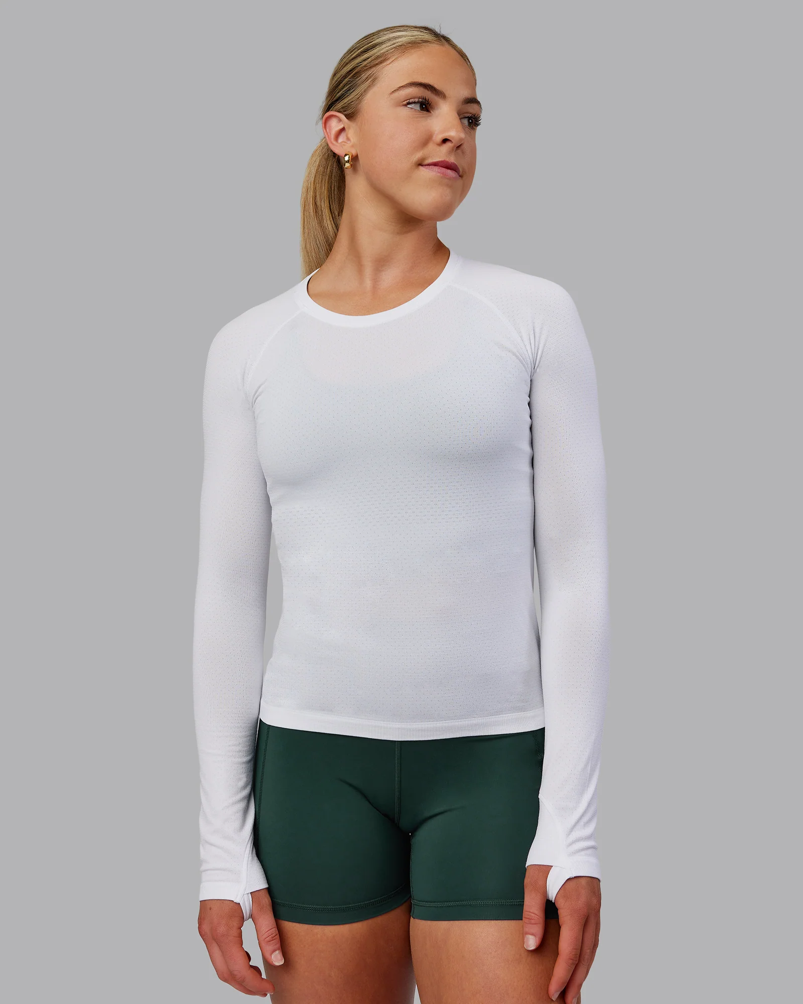 AeroFLX+ Seamless Long Sleeve Tee - White/White