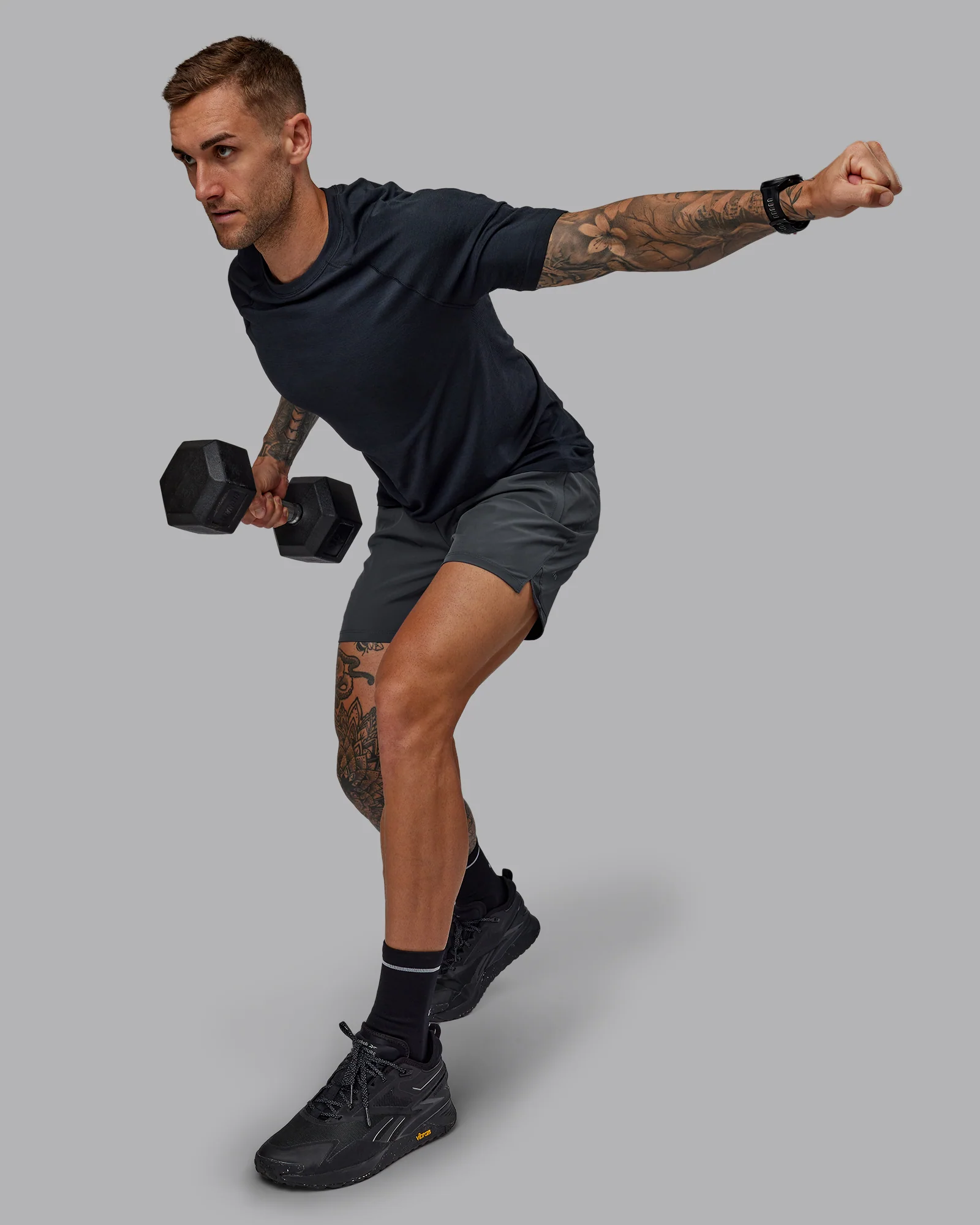 Challenger 6" Performance Short - Dark Storm