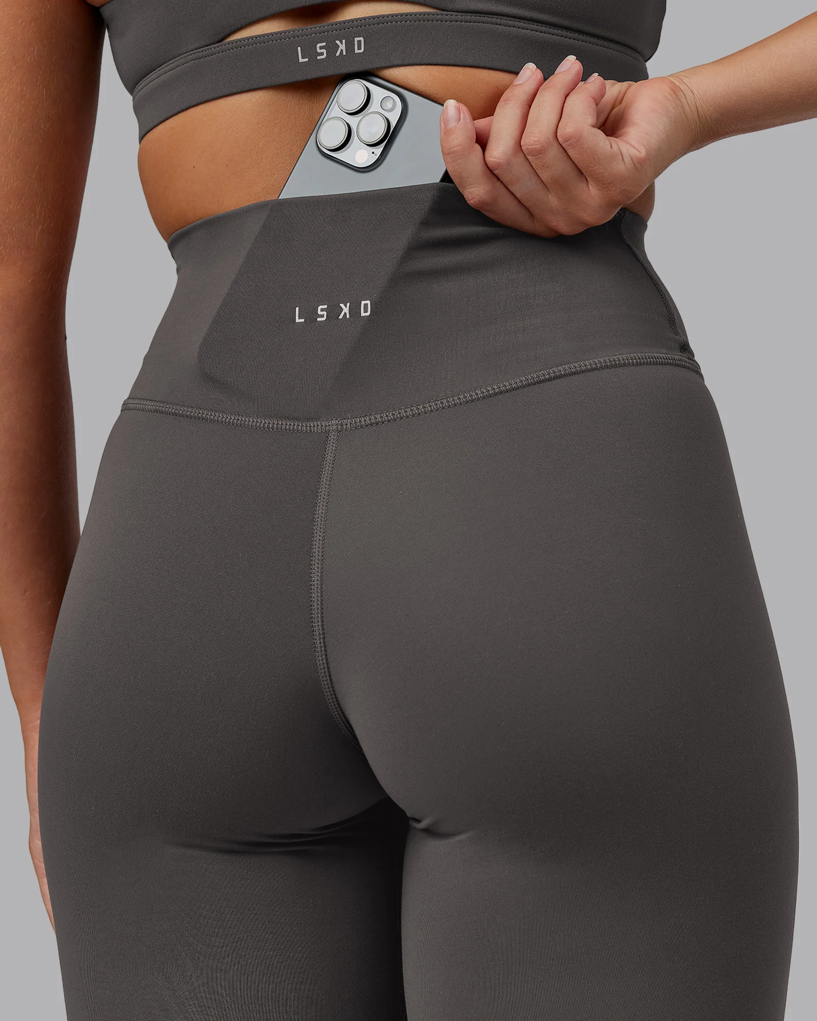 Fusion Ultra High-Rise 7/8 Legging - Dark Storm 6 Fusion Ultra High-Rise 7/8 Legging - Dark Storm