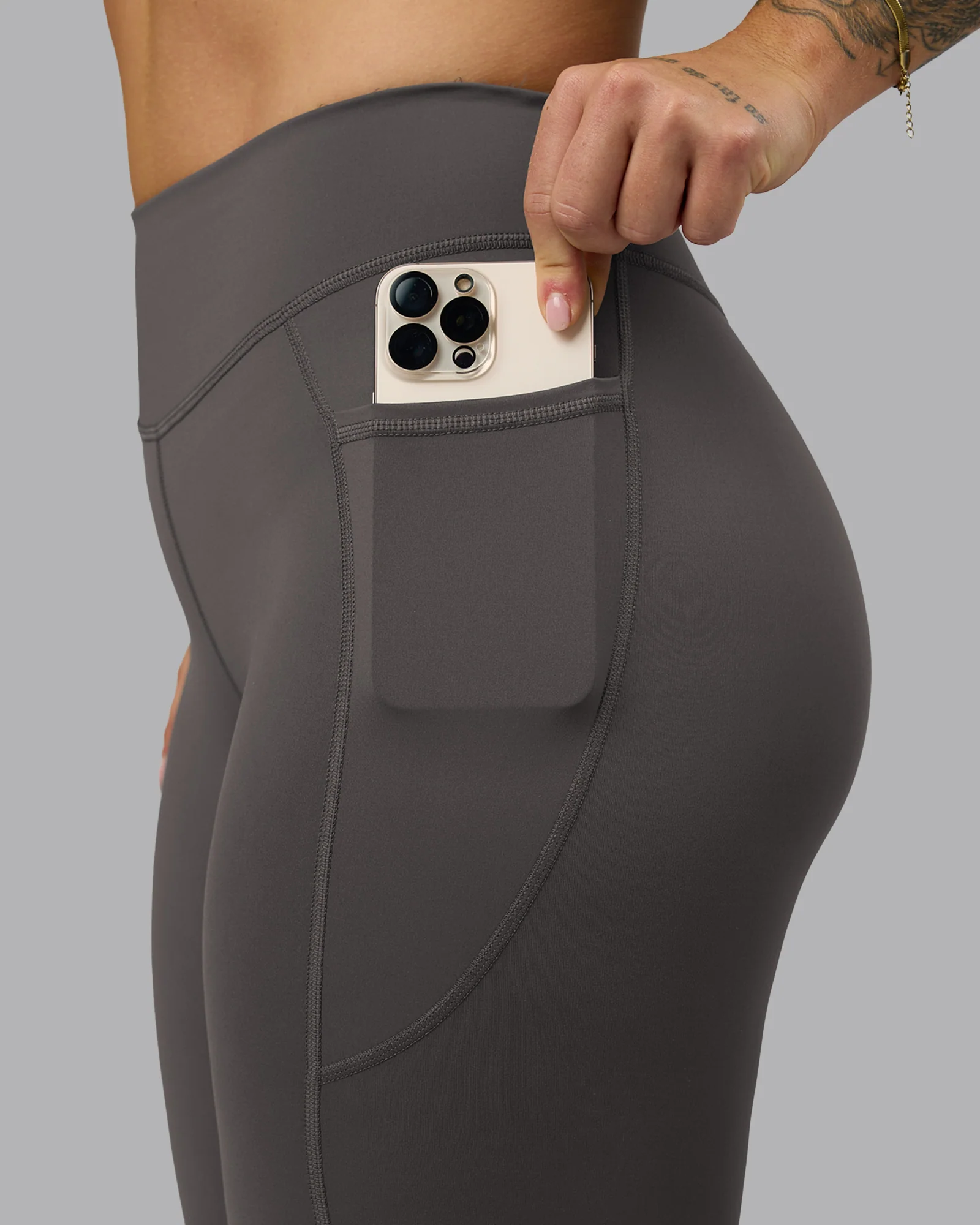 Elite High-Rise 7/8 Legging Pockets - Dark Storm 6 Elite High-Rise 7/8 Legging Pockets - Dark Storm