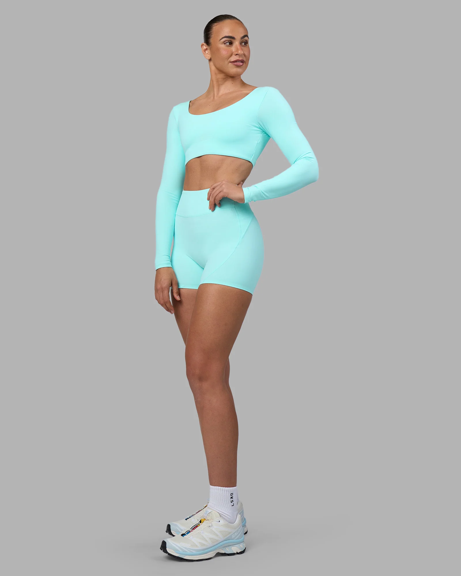 Aria Long Sleeve Sports Bra - Island Paradise
