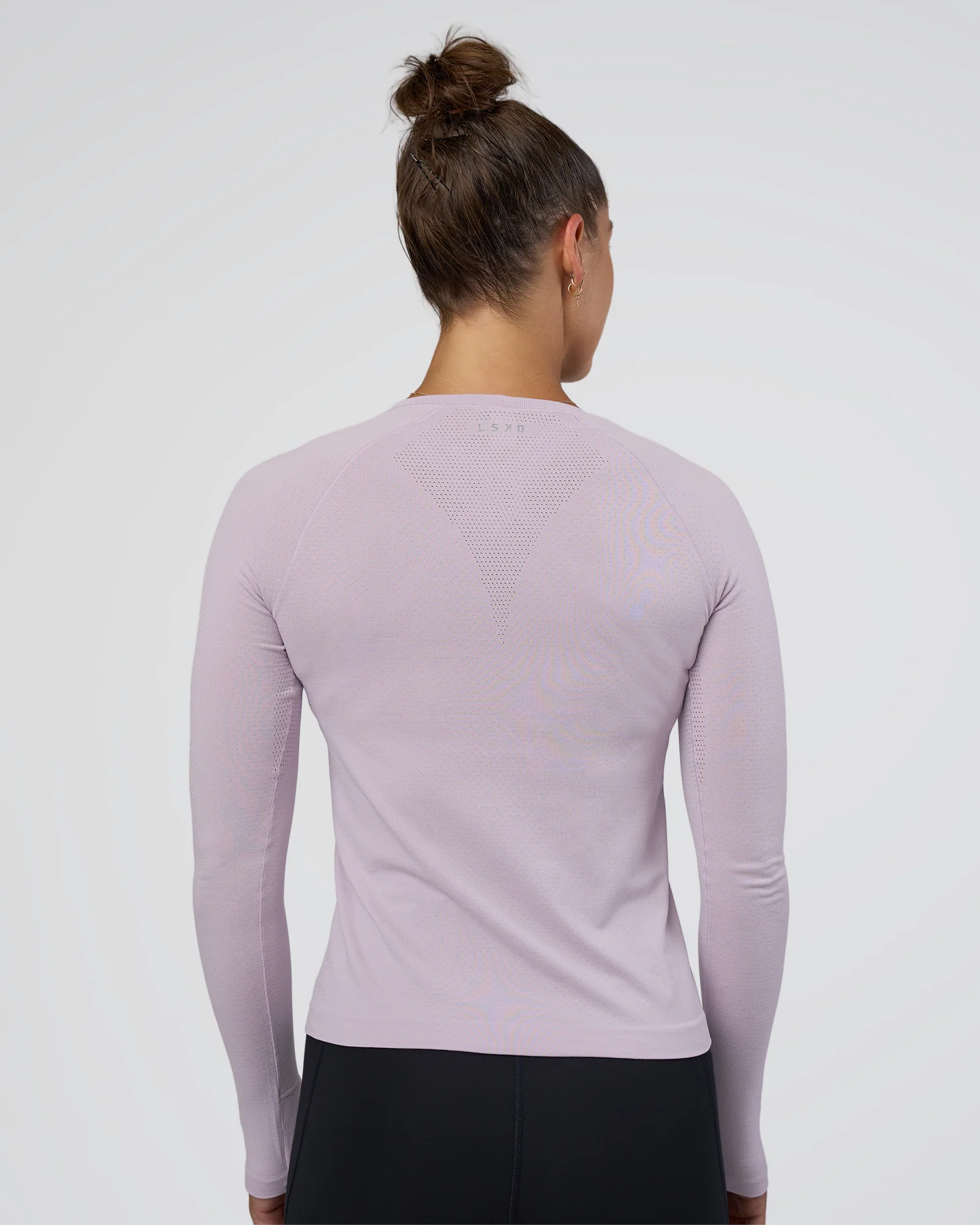 AeroFLX+ Seamless Long Sleeve Tee - Fair Orchid/Fair Orchid 6 AeroFLX+ Seamless Long Sleeve Tee - Fair Orchid/Fair Orchid