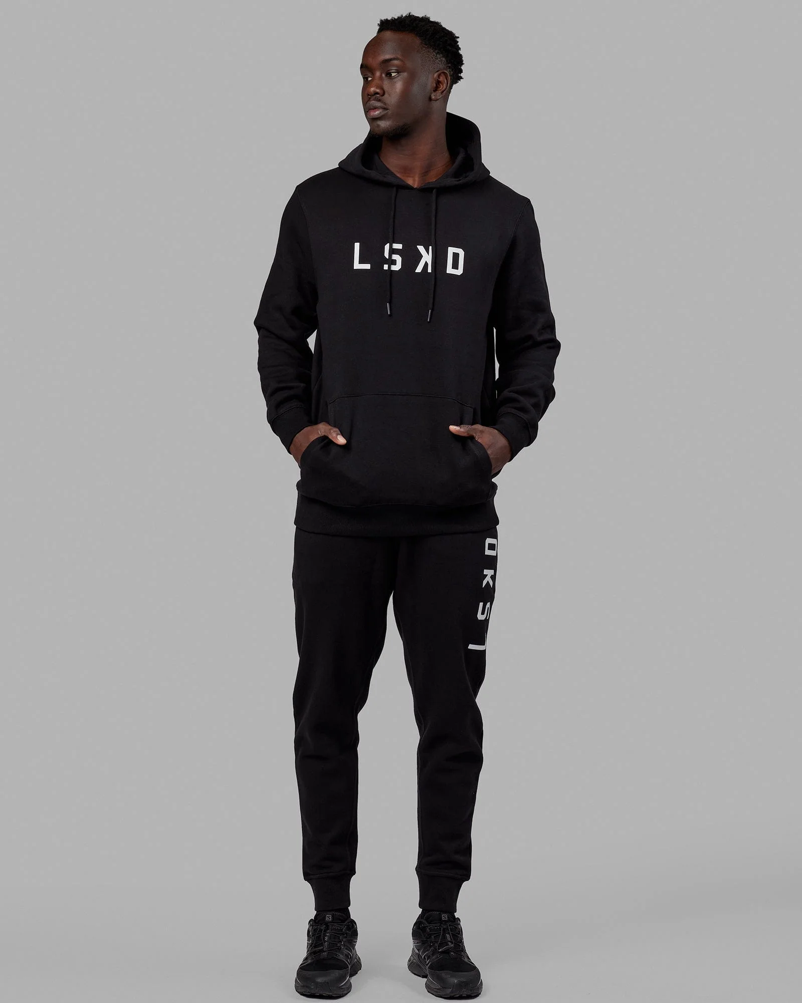 Structure Trackpant - Black-White 7 Structure Trackpant - Black-White