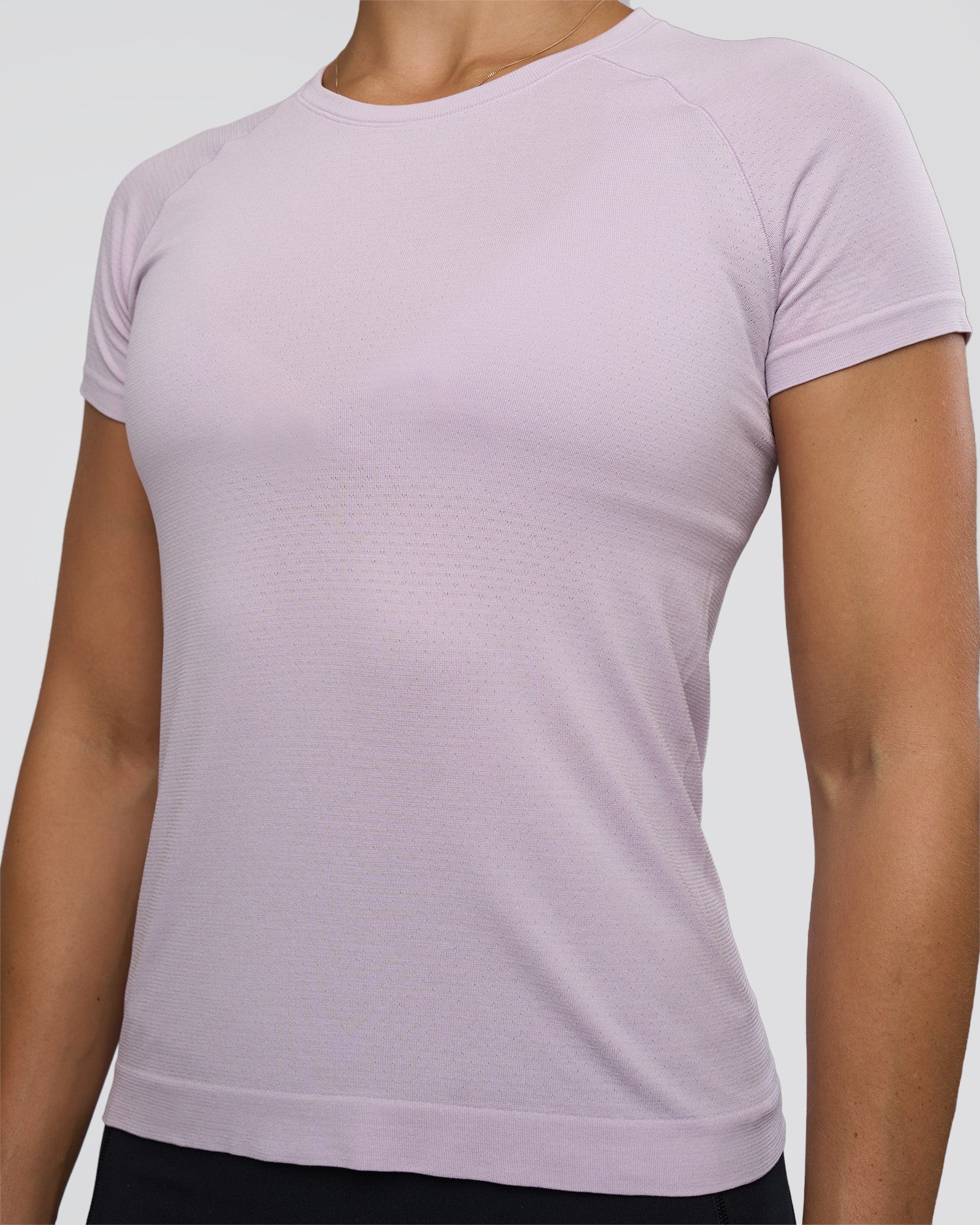 AeroFLX+ Seamless Tee - Fair Orchid/Fair Orchid 6 AeroFLX+ Seamless Tee - Fair Orchid/Fair Orchid