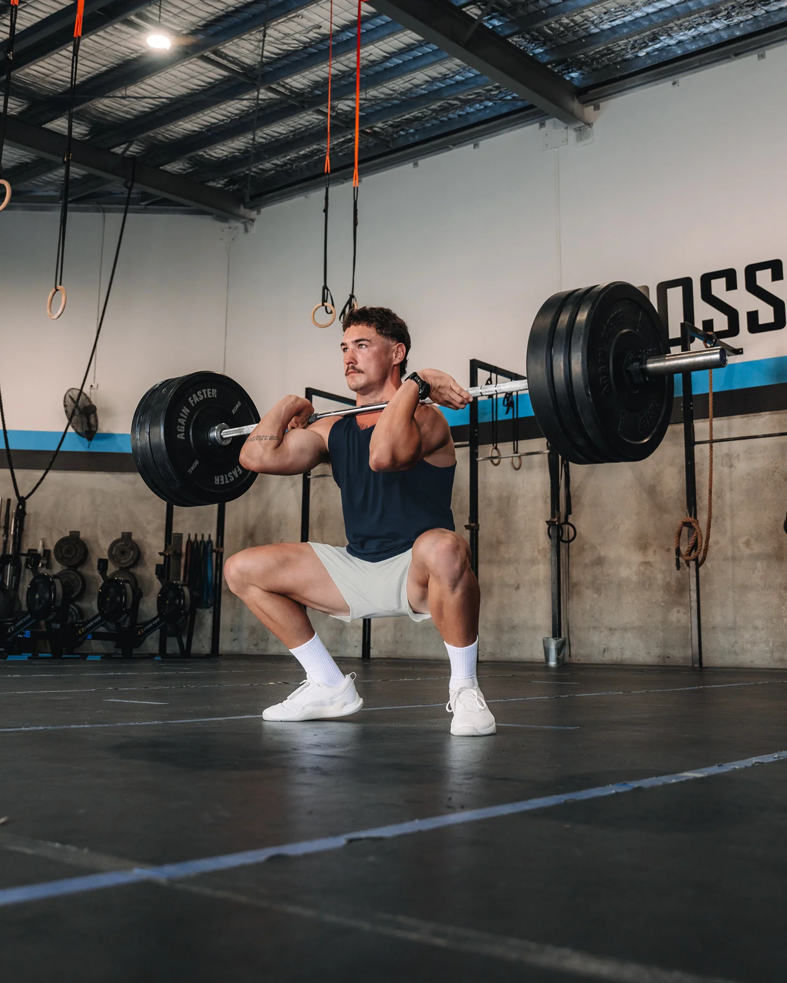 AeroFLX+ Seamless Tank - Navy/Navy 11 AeroFLX+ Seamless Tank - Navy/Navy