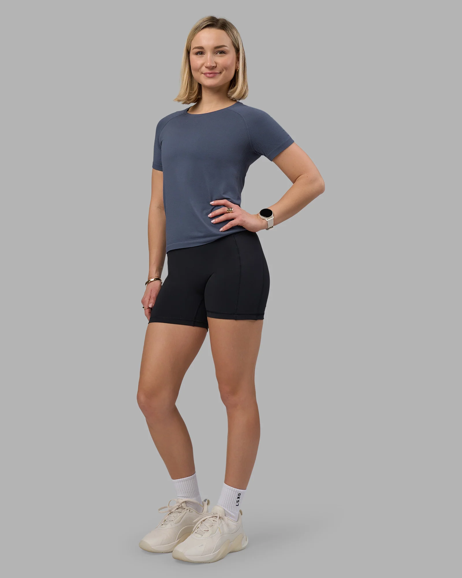 AeroFLX+ Seamless Tee - Night Shadow/Night Shadow