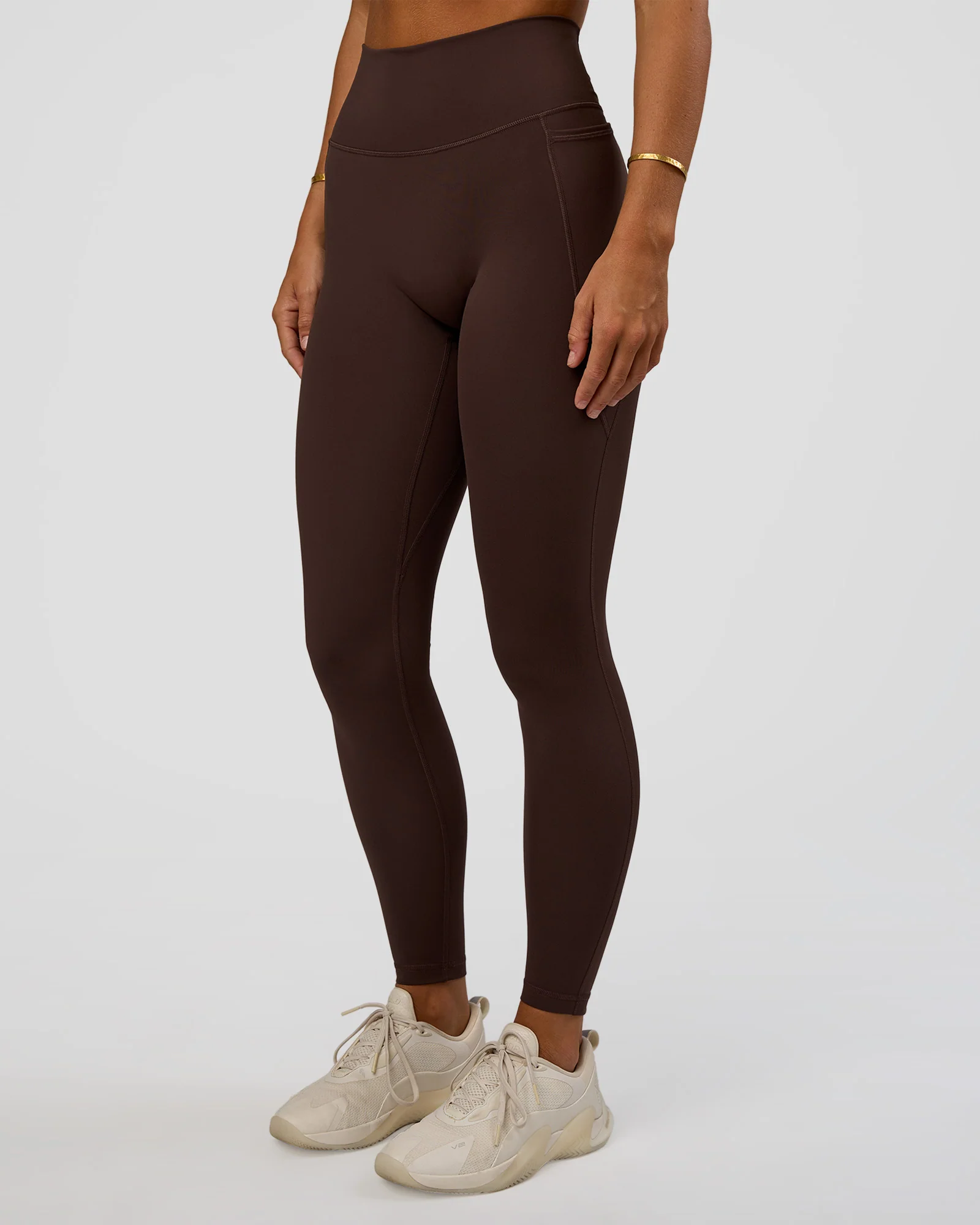 Fusion V-Contour Ultra High-Rise Full Length Legging Pockets - Hot Chocolate
